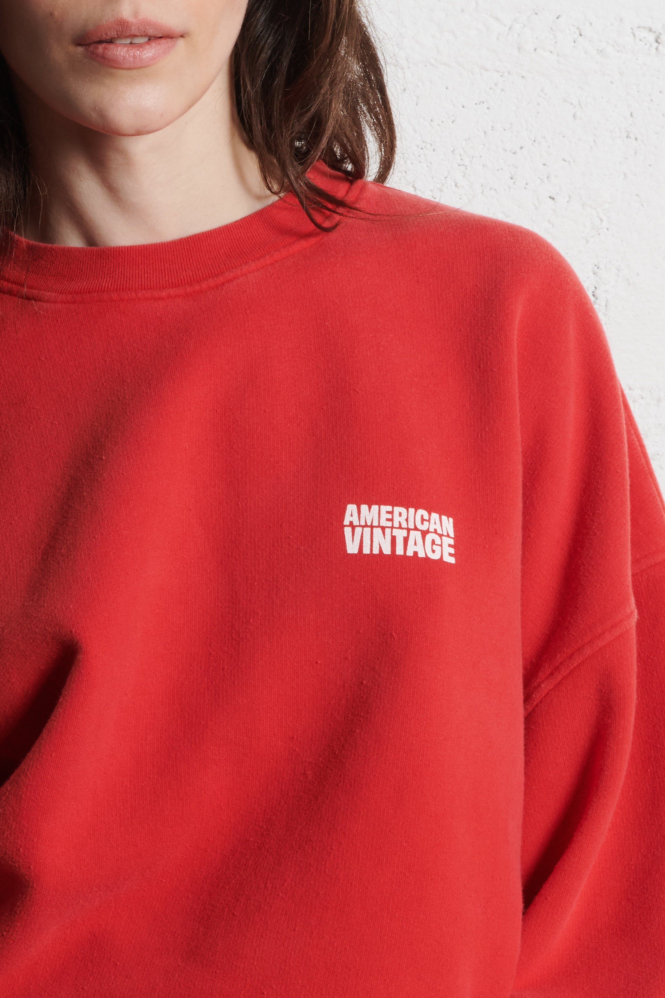Sweat ample col rond sérigraphié en coton AMERICAN VINTAGE Rouge