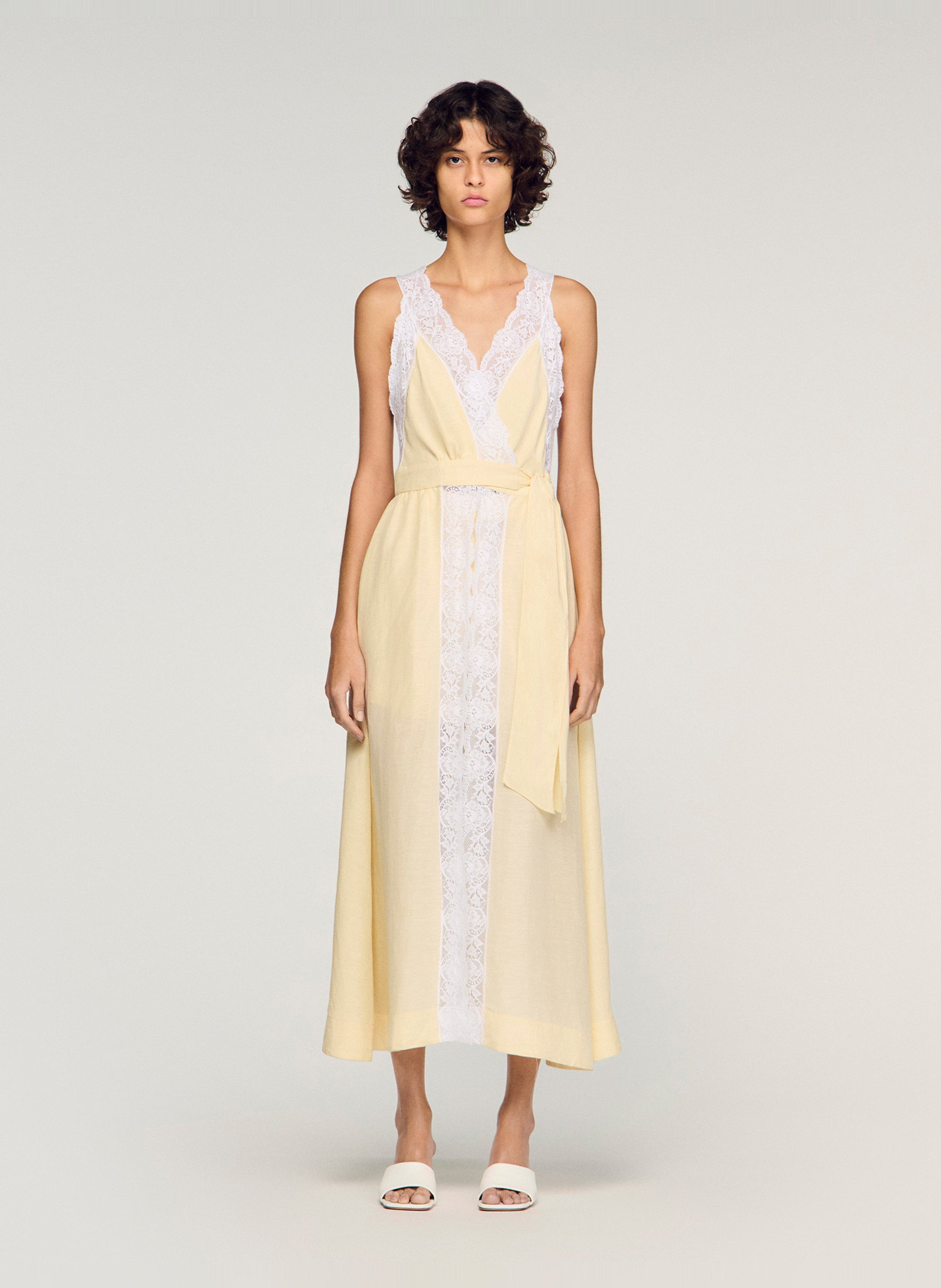 Robe longue col V en lin mélangé SANDRO Beige