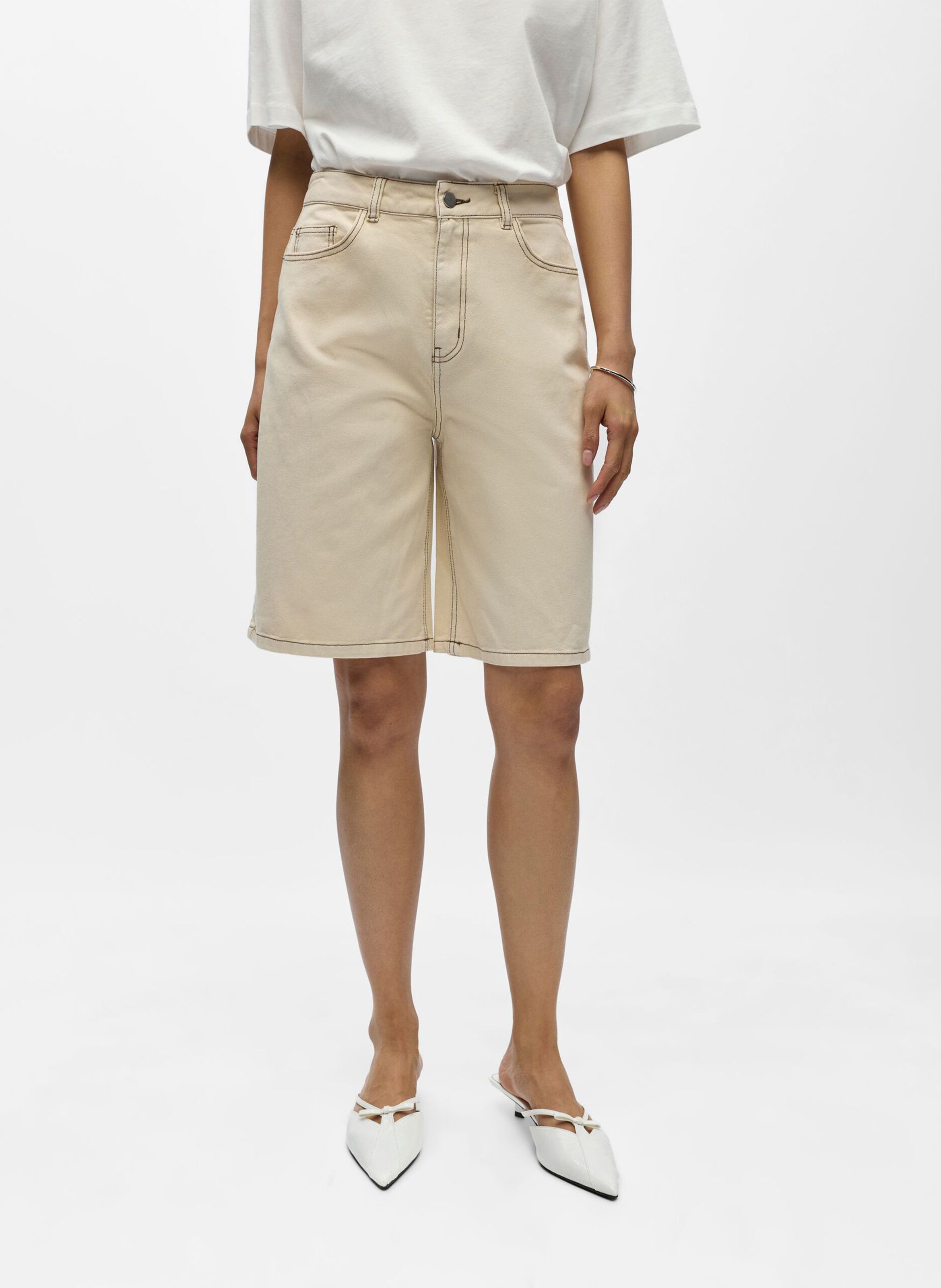Gerade Bermuda-Shorts aus Baumwolle und recycelter Baumwolle OBJECT Beige