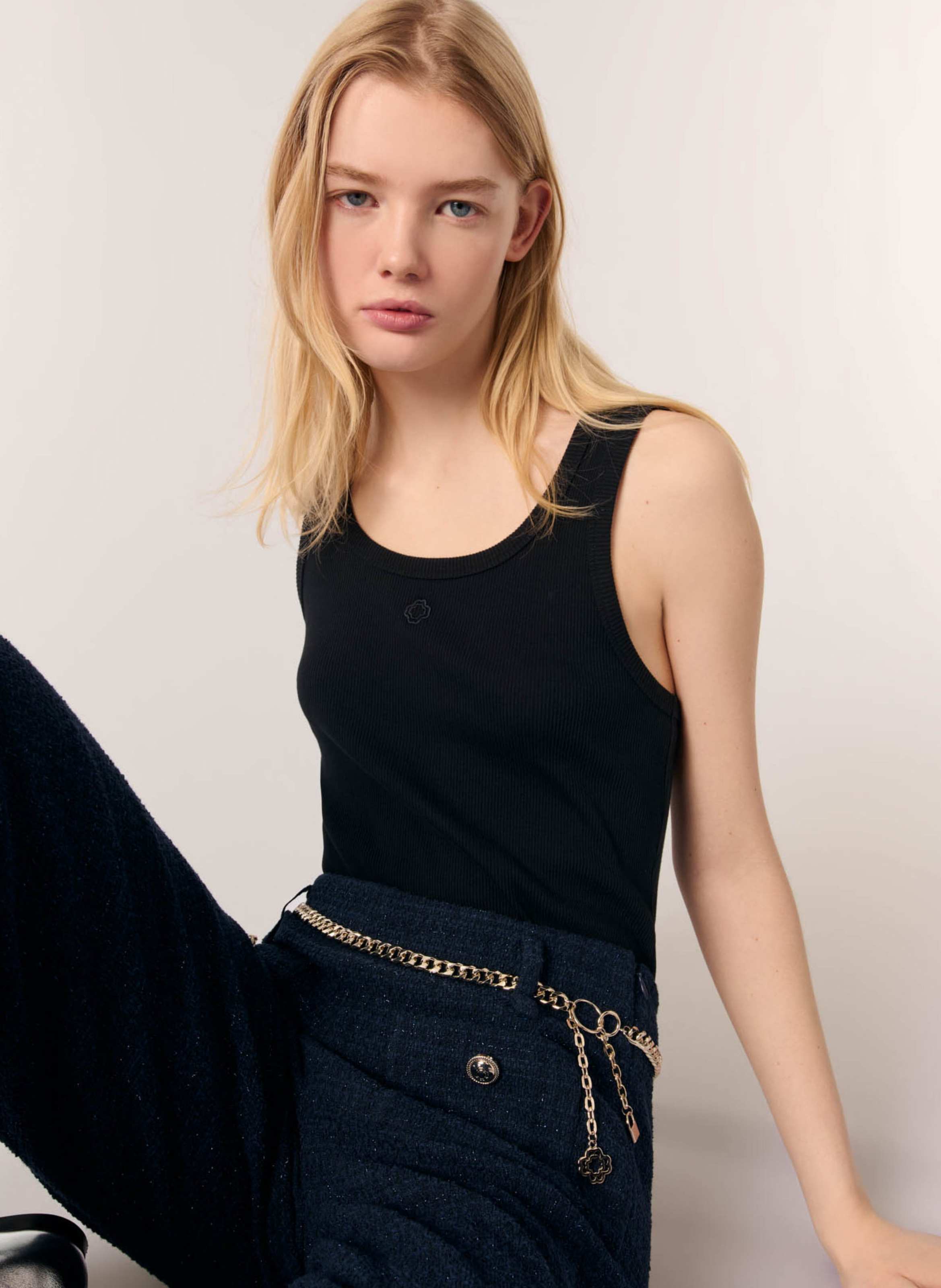 Rechte singlet van geribbeld katoen met ronde hals MAJE Zwart