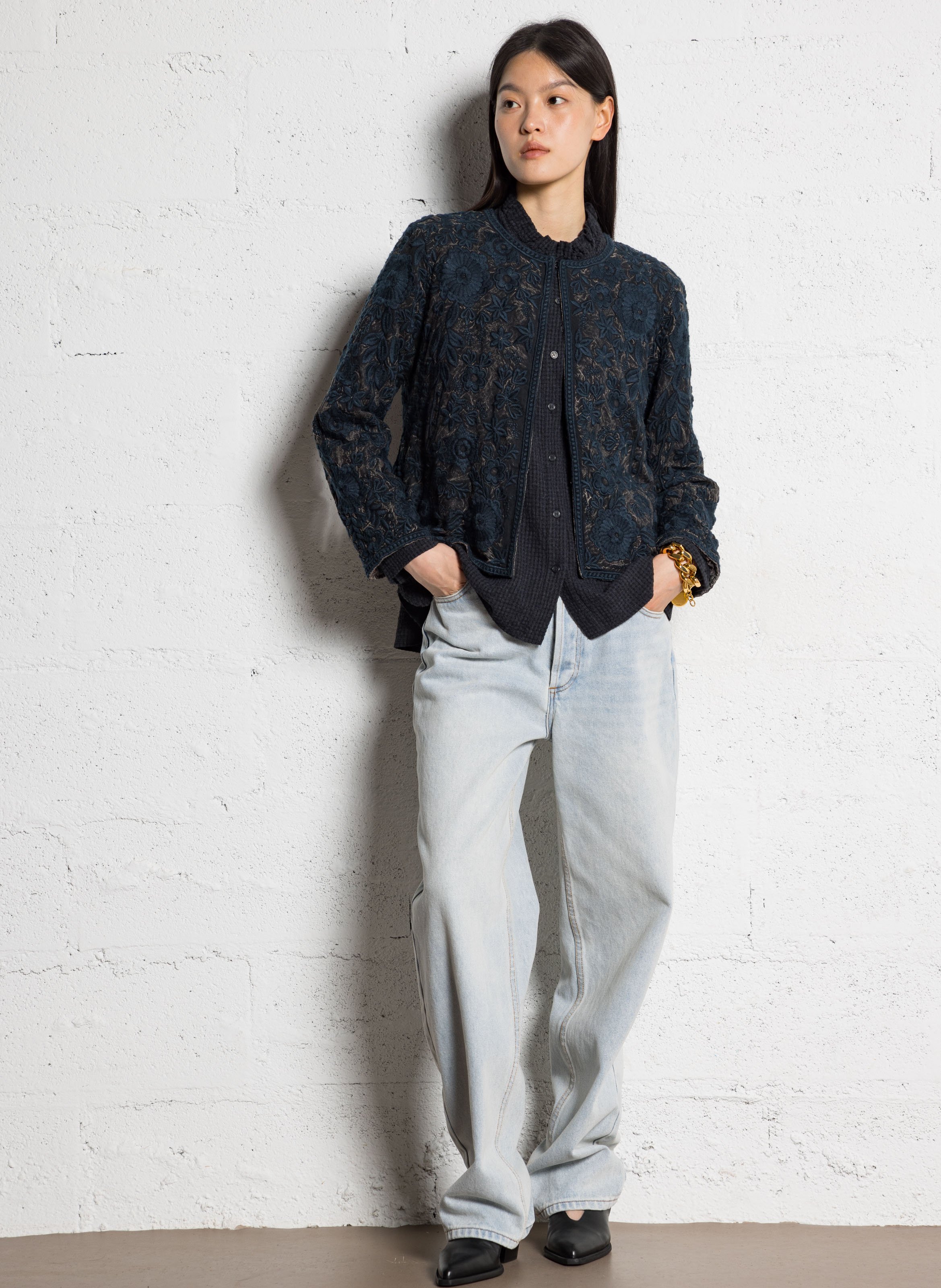 Victorian collar blouse in blended cotton MAISON HOTEL Black