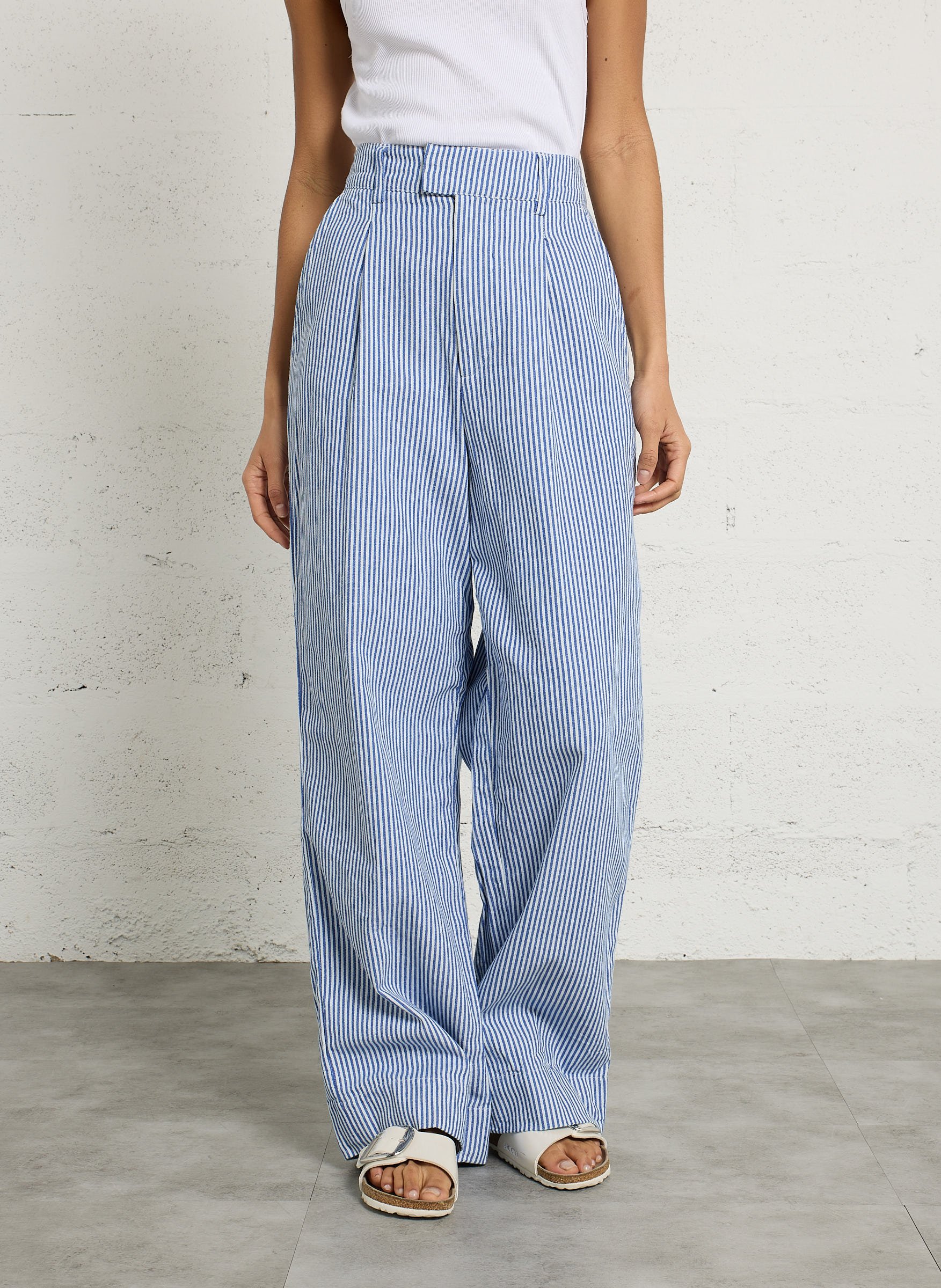 Gerade geschnittene Baumwollhose LEON & HARPER Blau