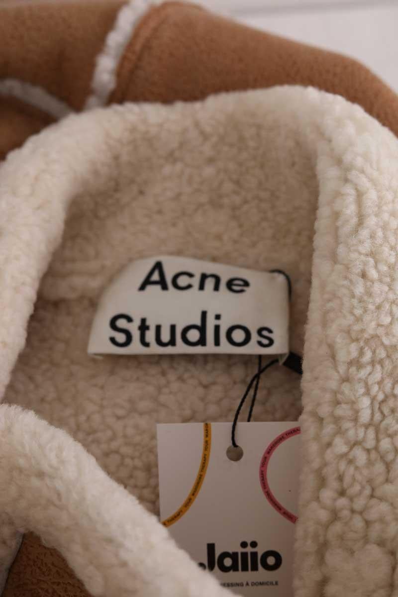 Peau lainée ACNE STUDIOS - Seconde Main Beige
