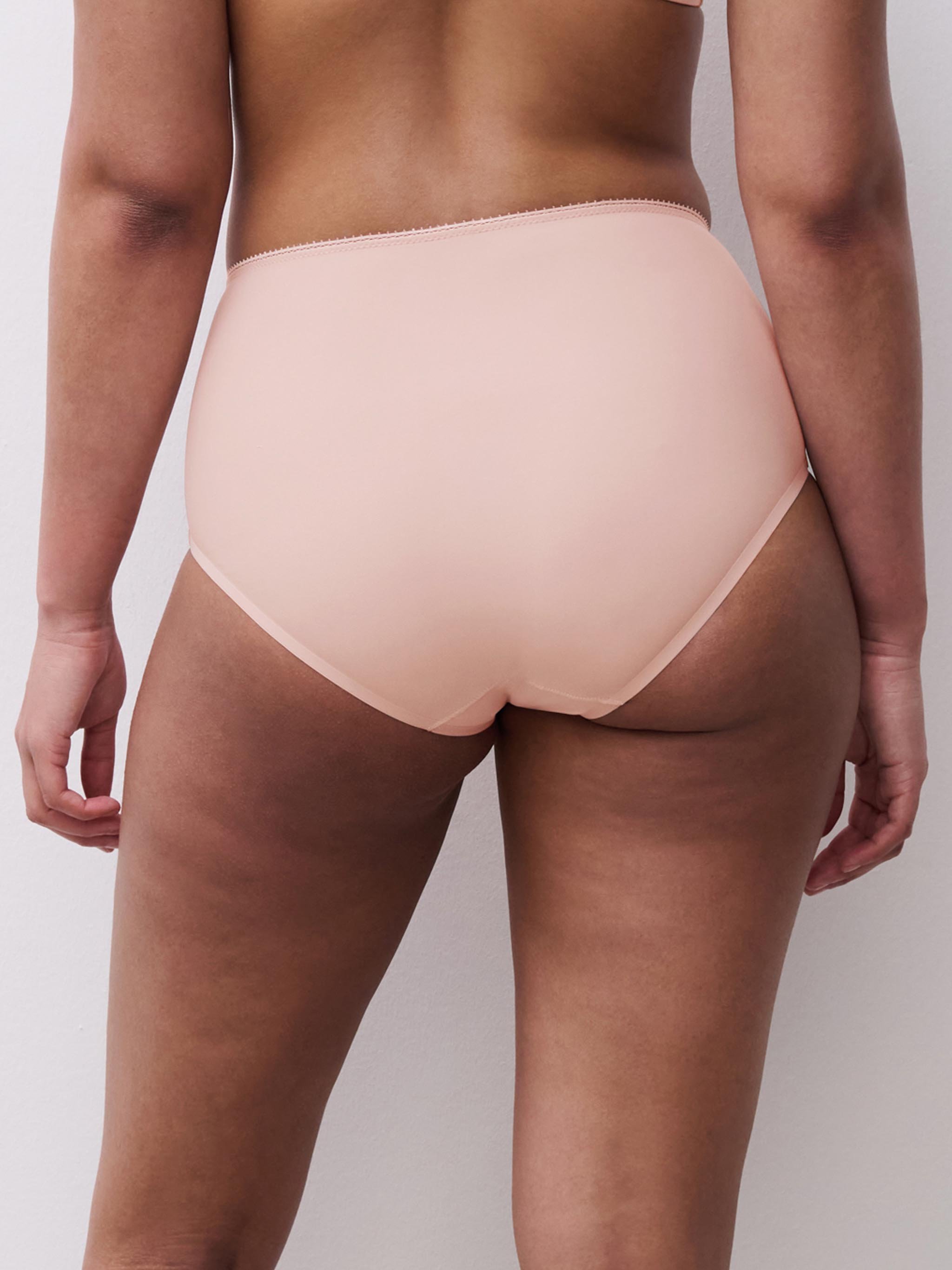 High-waisted lace panties CHANTELLE Beige