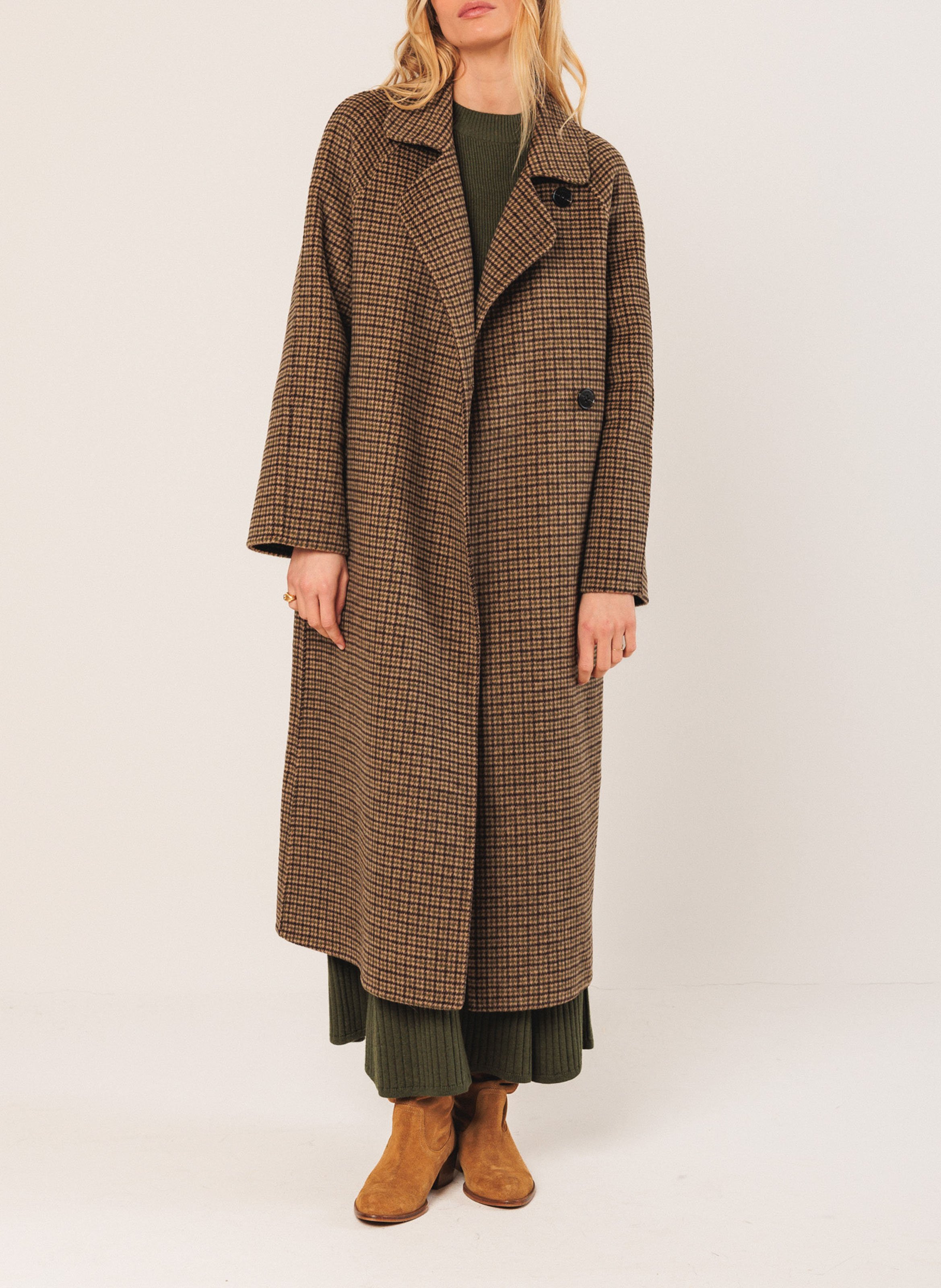 Oversized wool-blend coat with tailored collar INDI & COLD Green