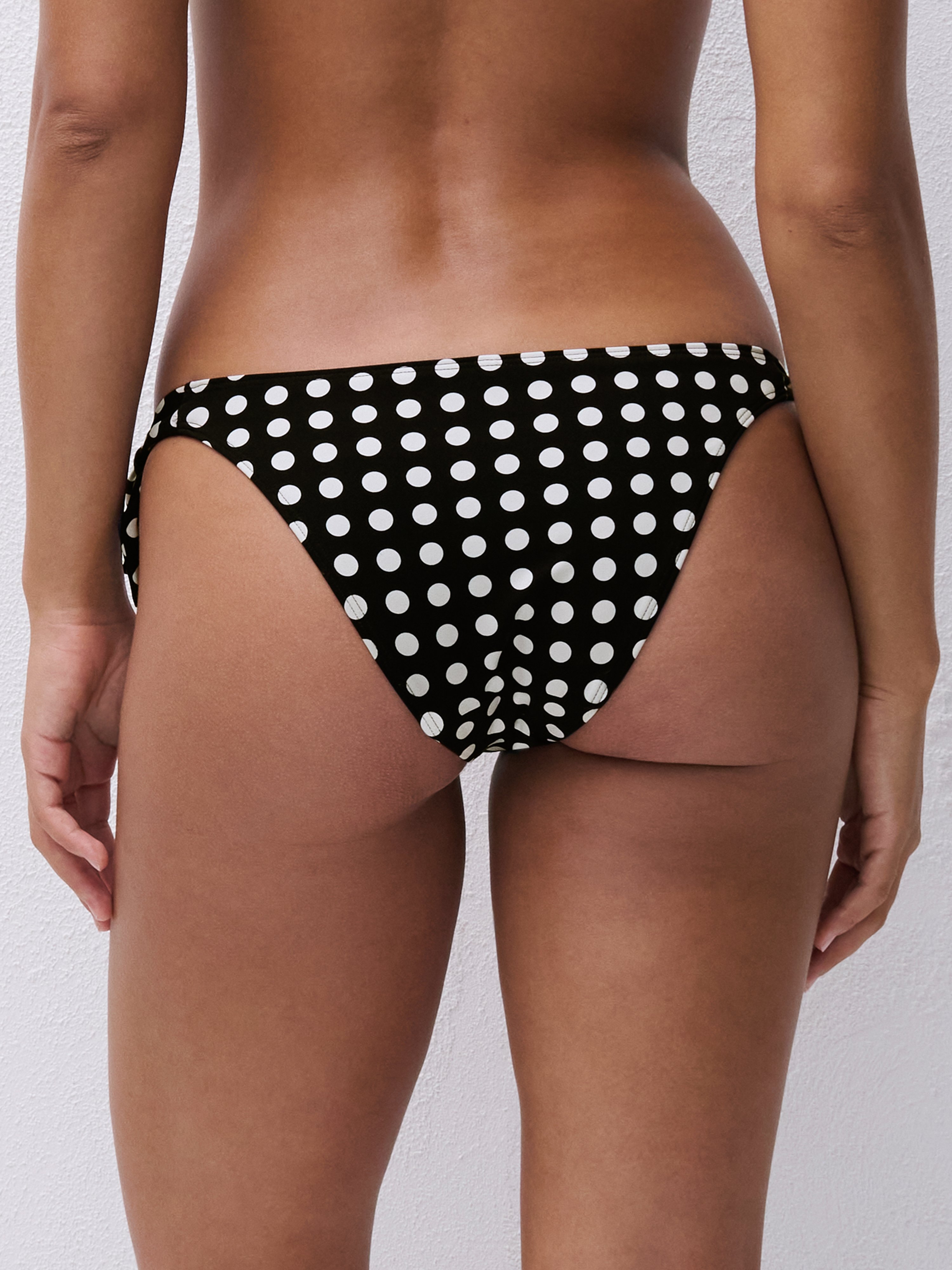 Bikini bottoms CHANTELLE Black