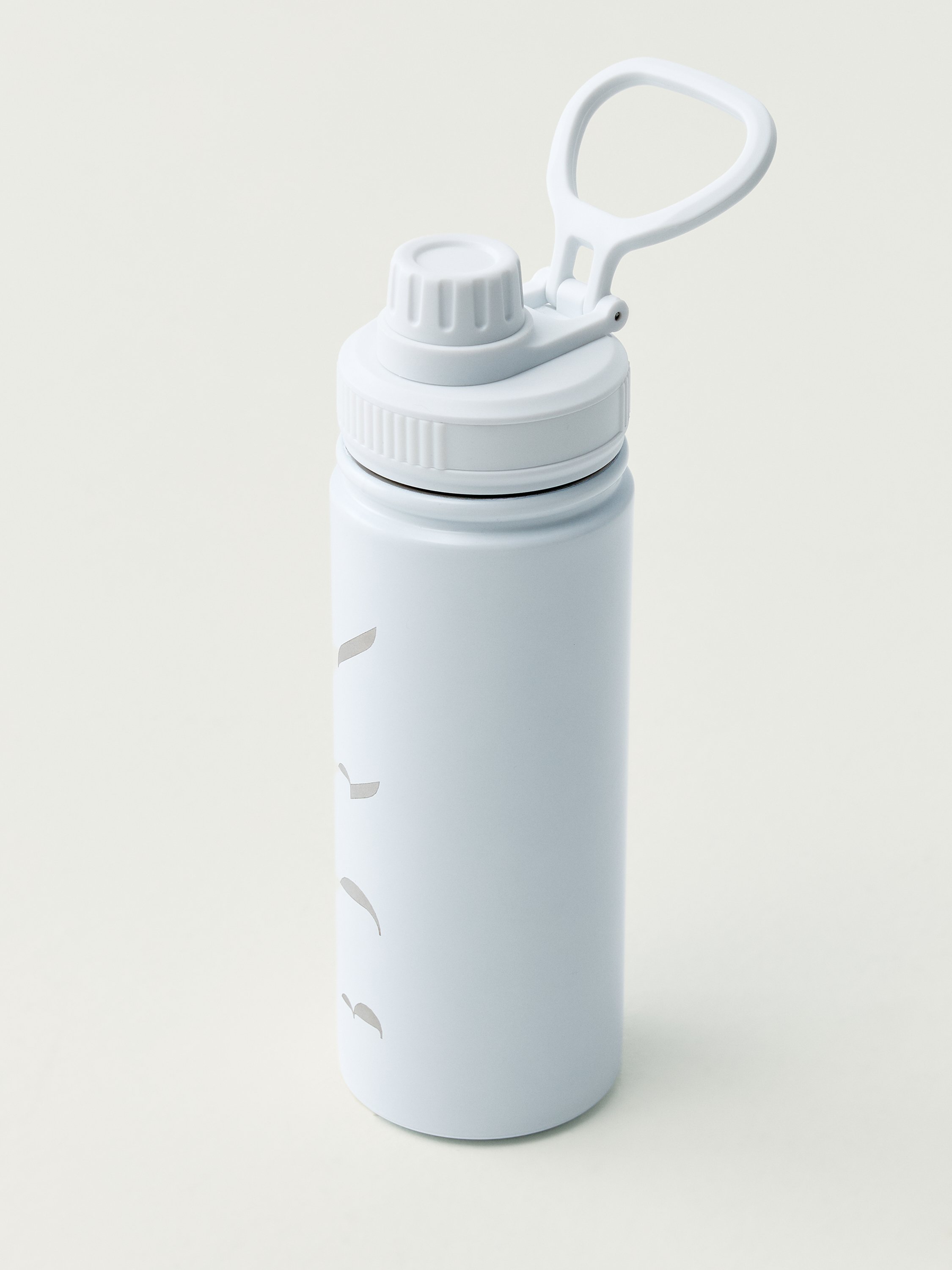 Sports water bottle BORN White
