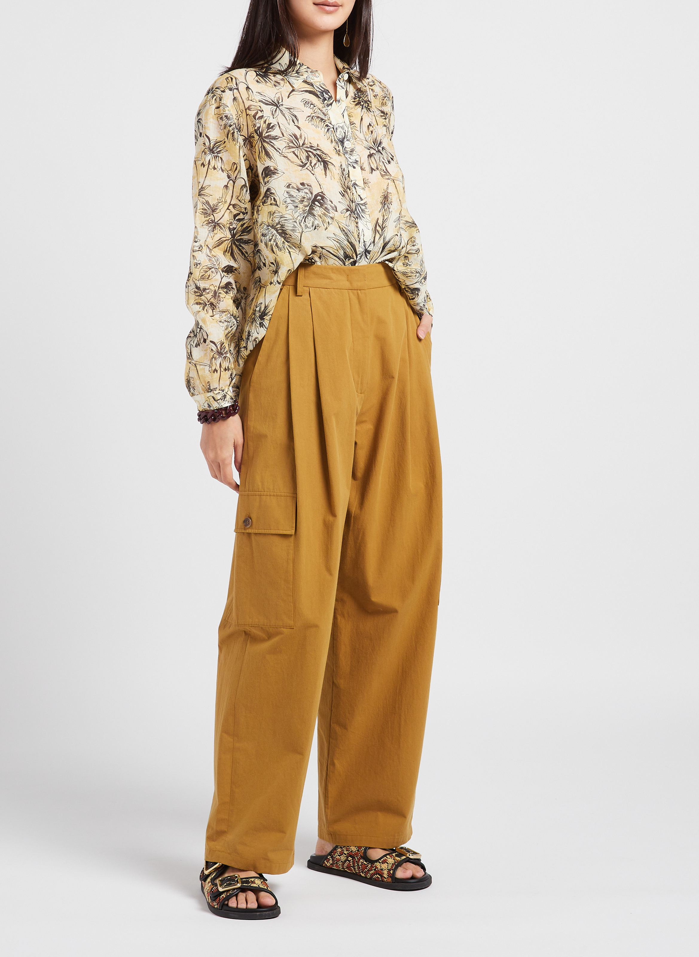 Chemise ample à col classique  ATTIC AND BARN Noir