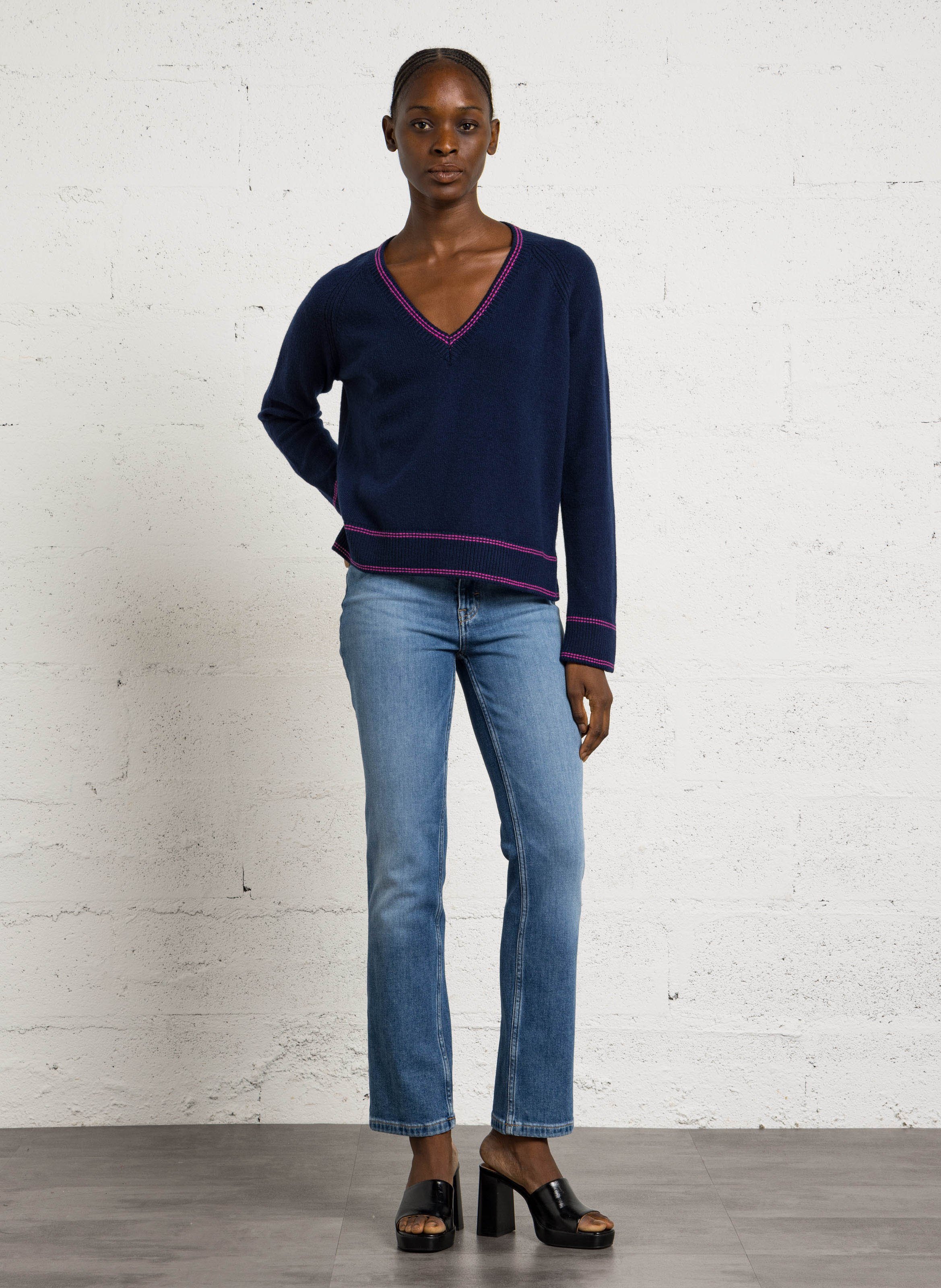 Oversized V-neck wool and cashmere sweater MAISON ANJE Blue