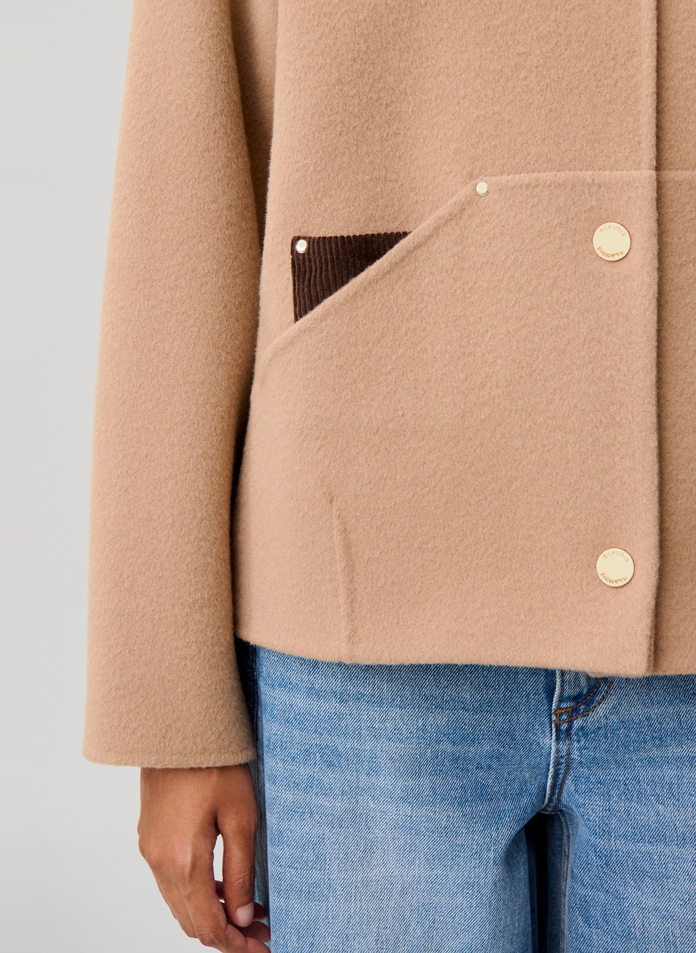 Rechte jas met klassieke kraag van gemengde wol CLAUDIE PIERLOT Beige