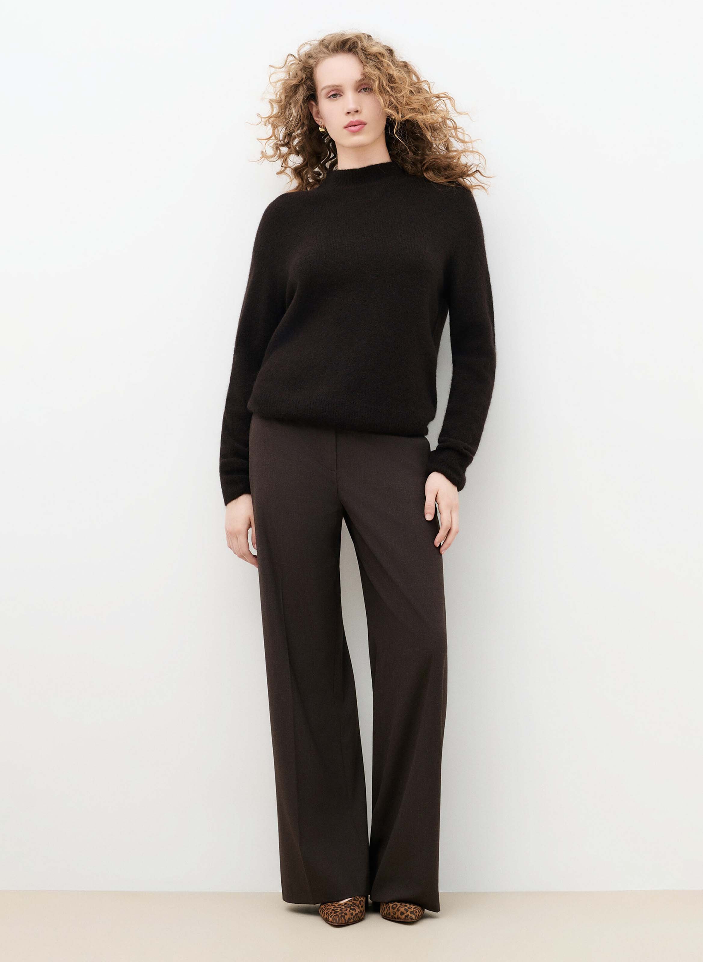 Pull droit col montant en maille CAROLL Marron