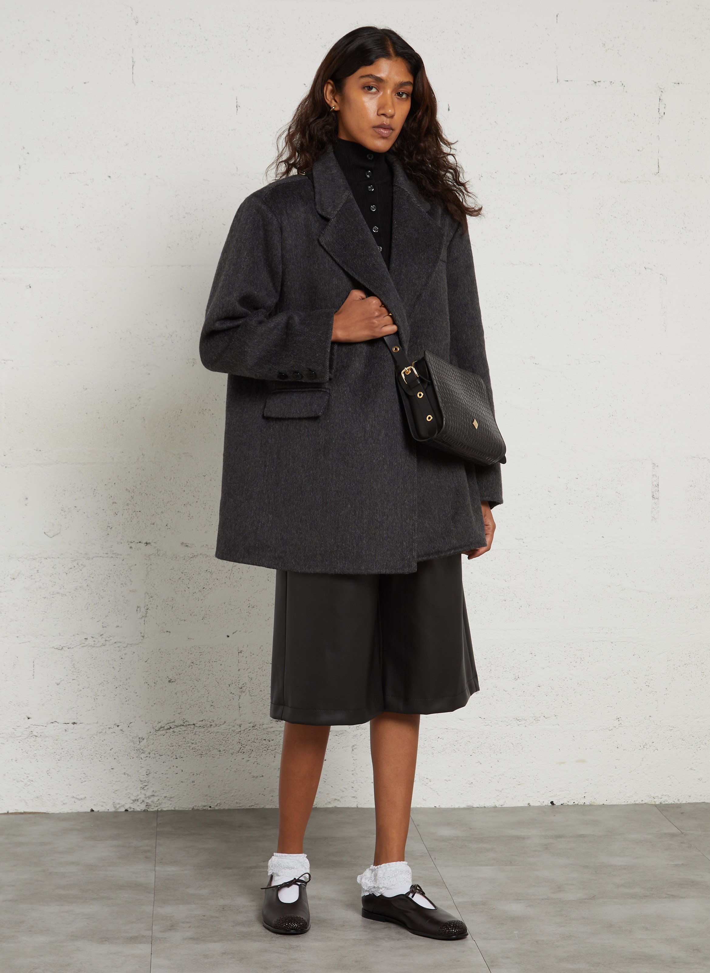 Bermuda droit ample effet cuir avec ceinture IMPERIAL Noir