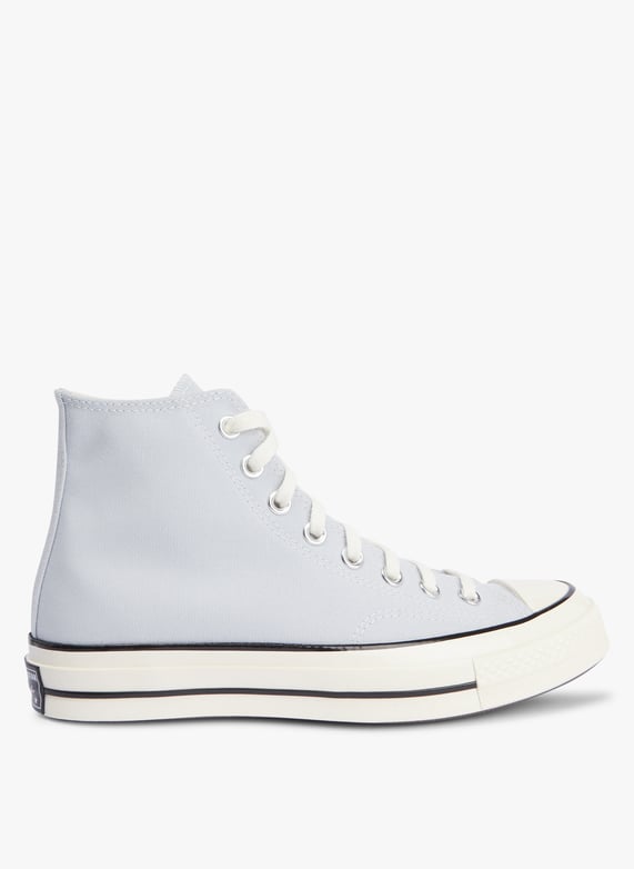 Pale grey converse sales