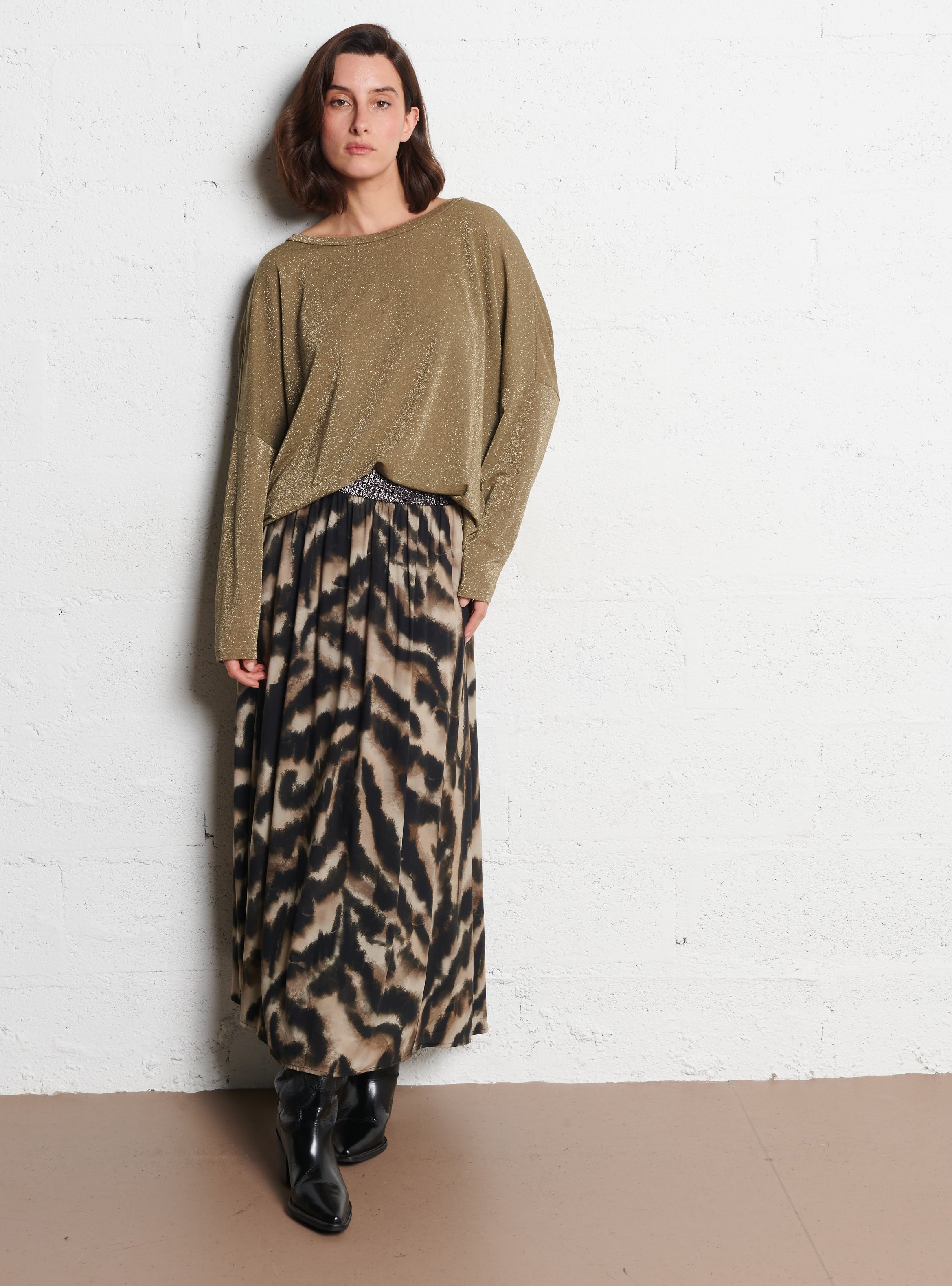 Wijde top met boothals PLEASE Kaki