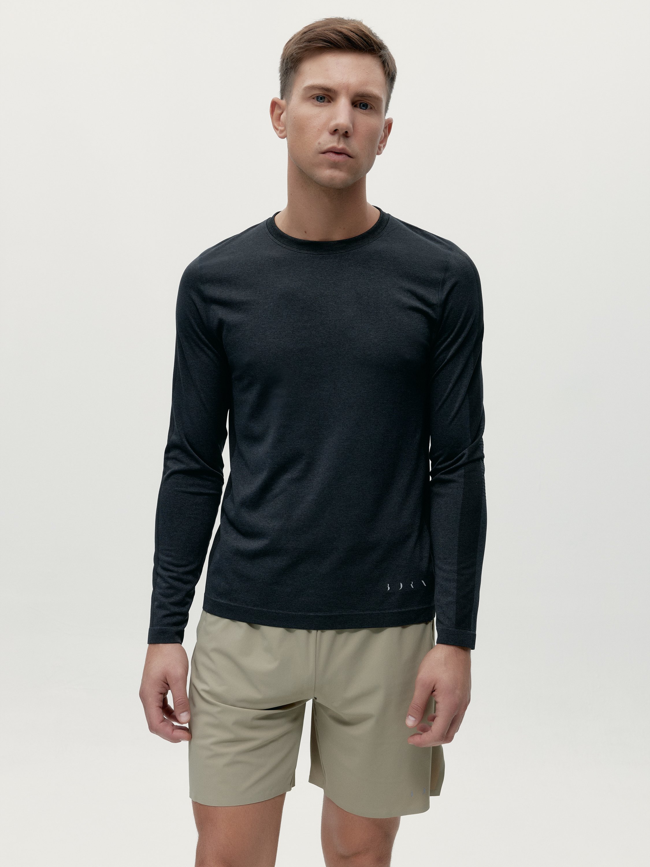Seamless long-sleeve sports t-shirt BORN LIVING YOGA