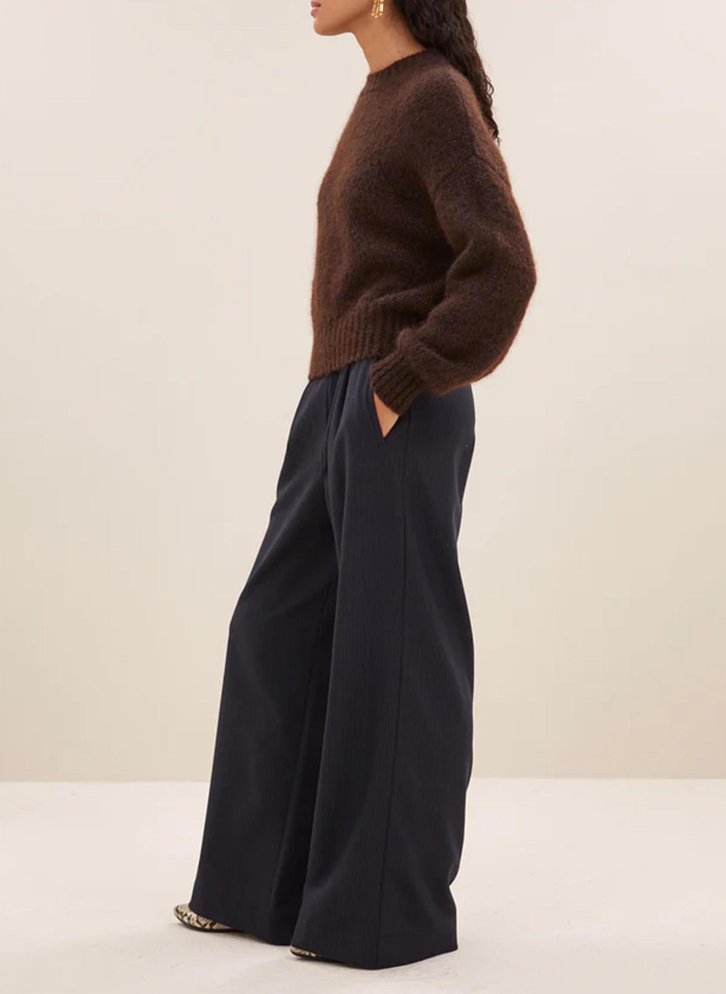 Strakke trui met ronde hals | wolblend BY BAR Bruin