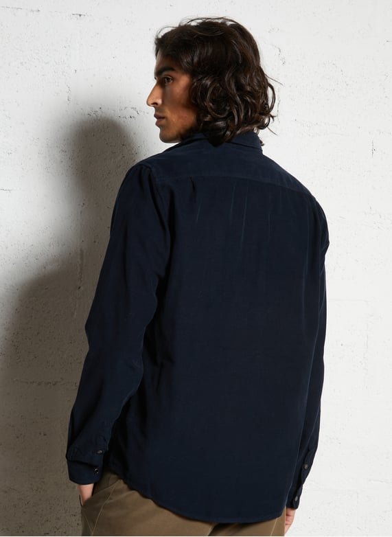 Chemise Boutonnée Homme D'affaires | Photo Gratuite Chemise Boutonnée Homme D'affaires | Photo Gratuite
