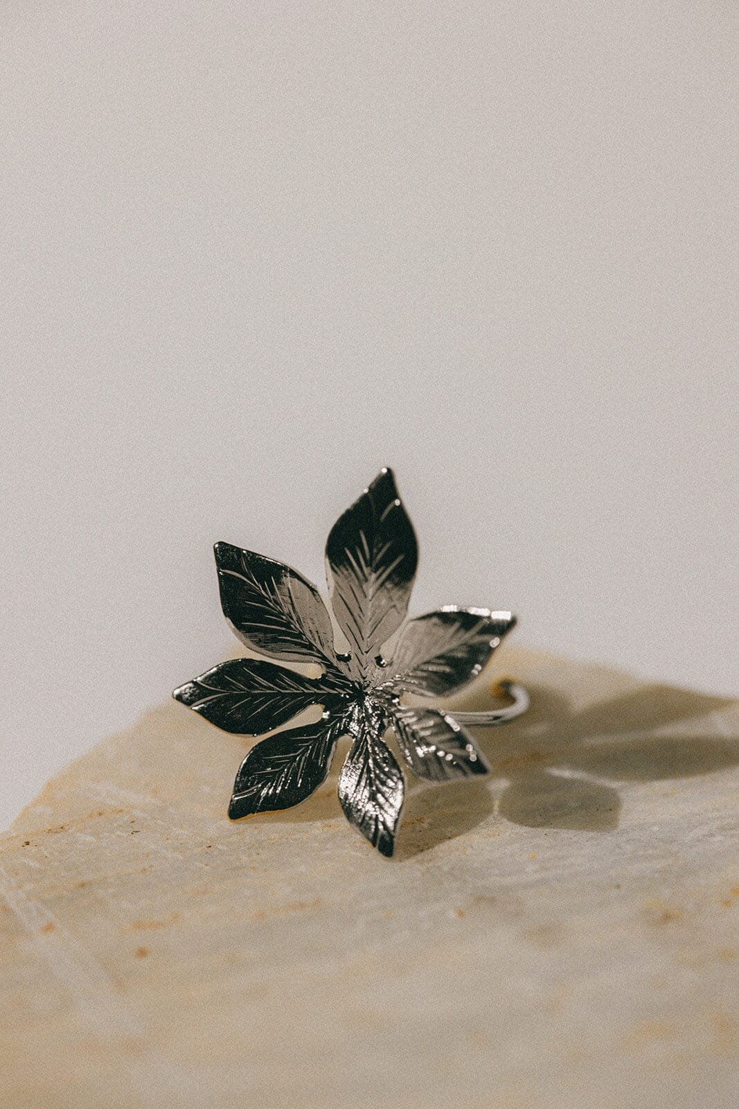 Maxi silver-plated flower ring MONSIEUR SIMONE Silver