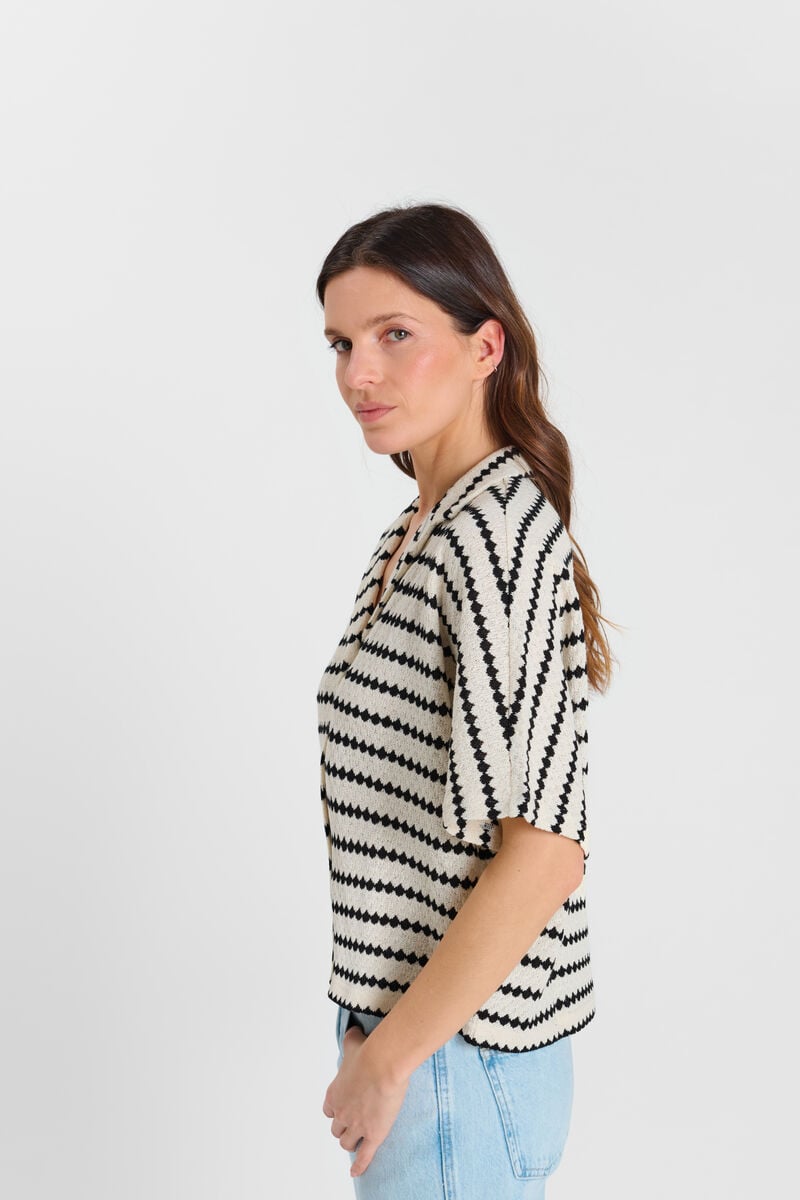 Buttoned shirt LE TEMPS DES CERISES White