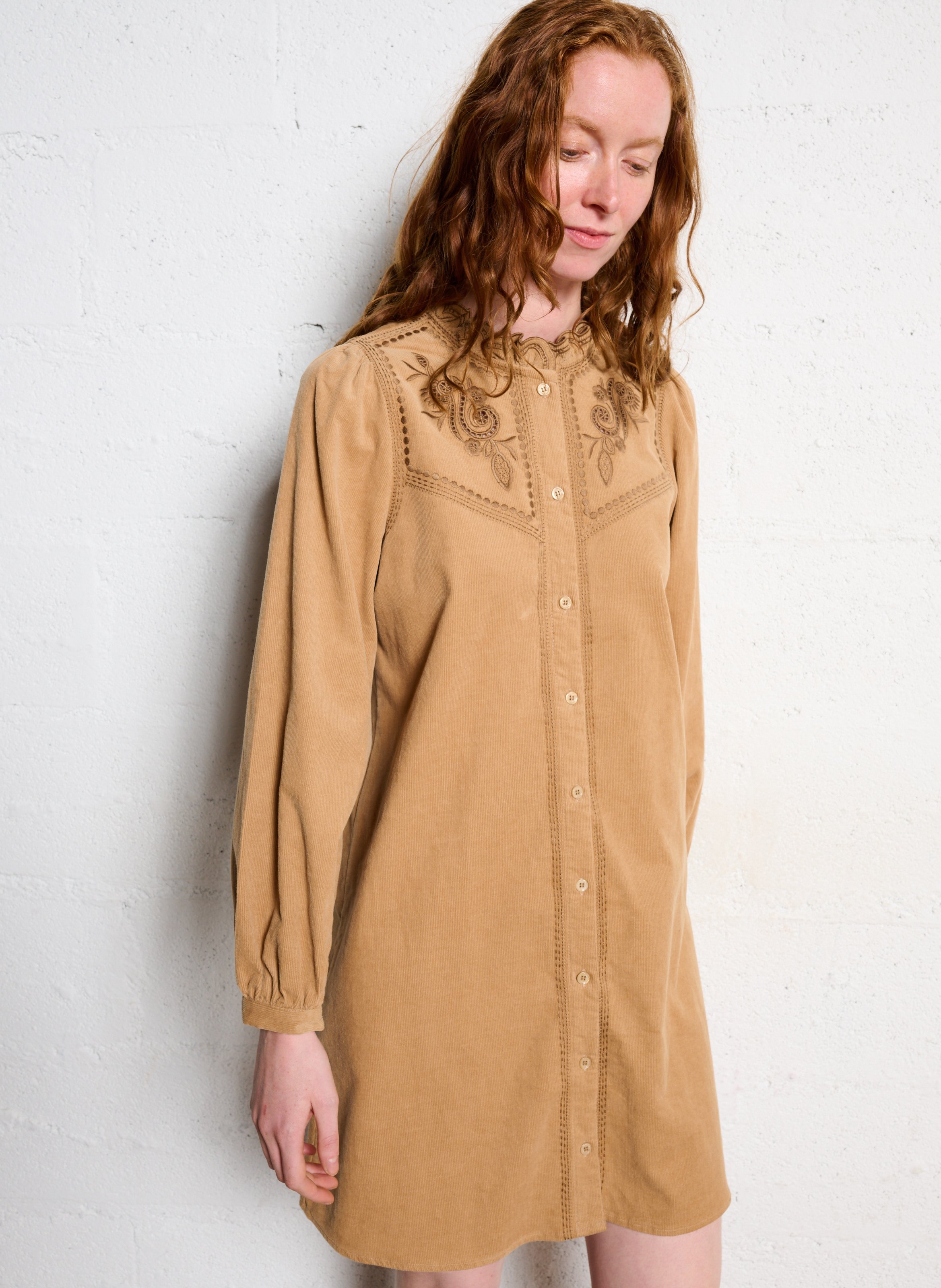 Halflange jurk met print LA PETITE ETOILE Beige