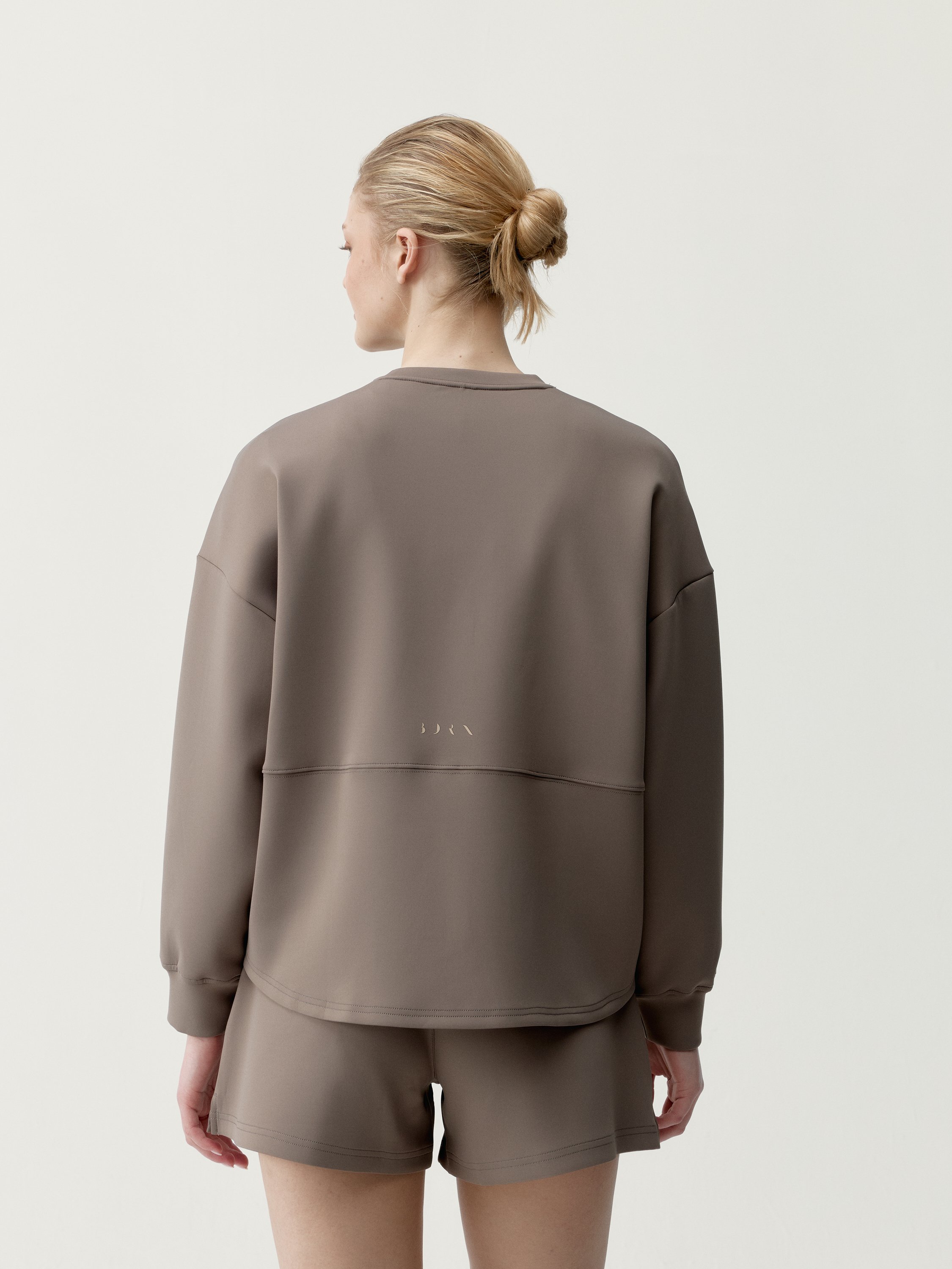 Performance Hoodless Recovery Sweatshirt BORN Brown