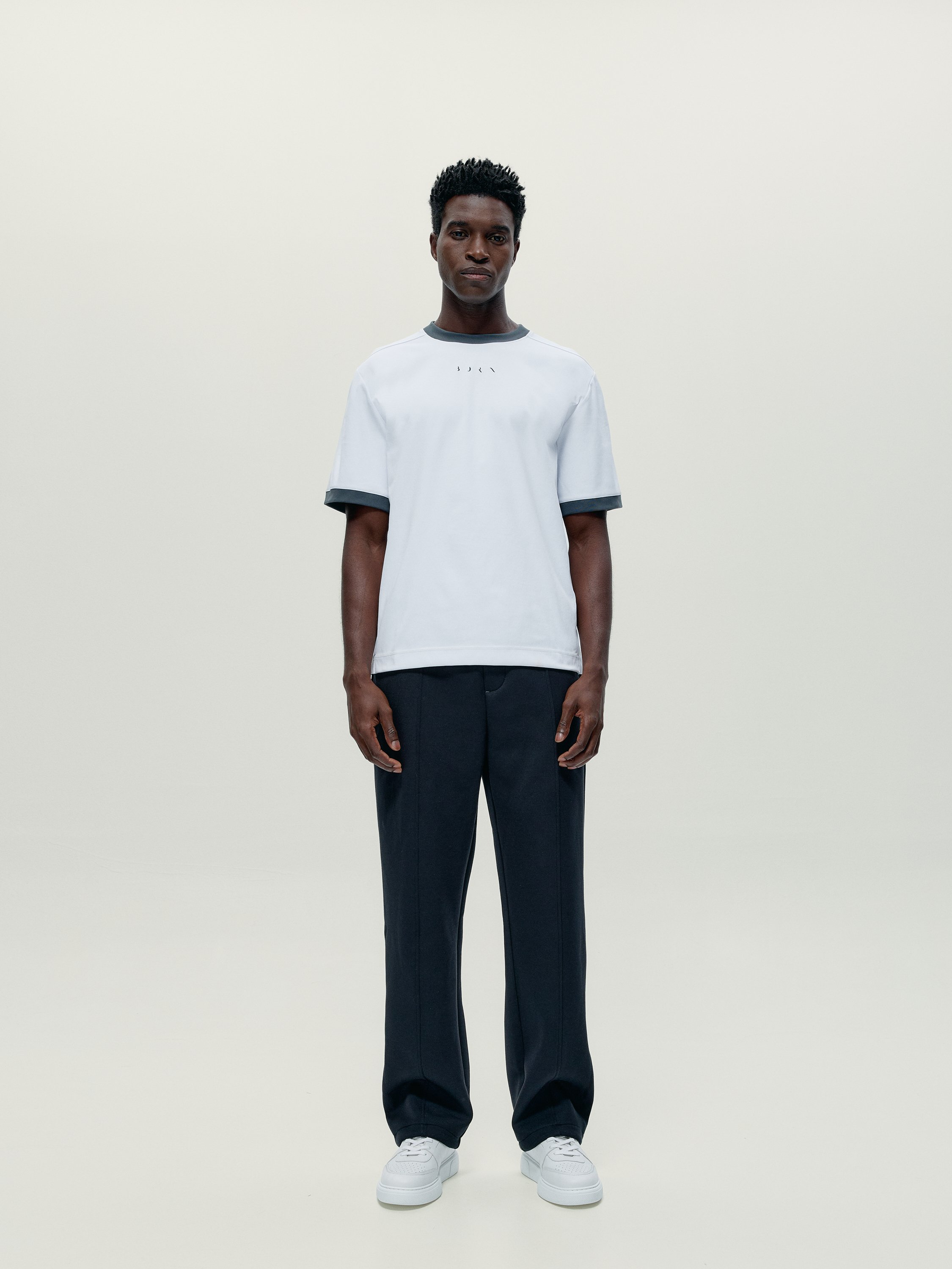 Men's sports T-shirt with short sleeves and oversized fit BORN White