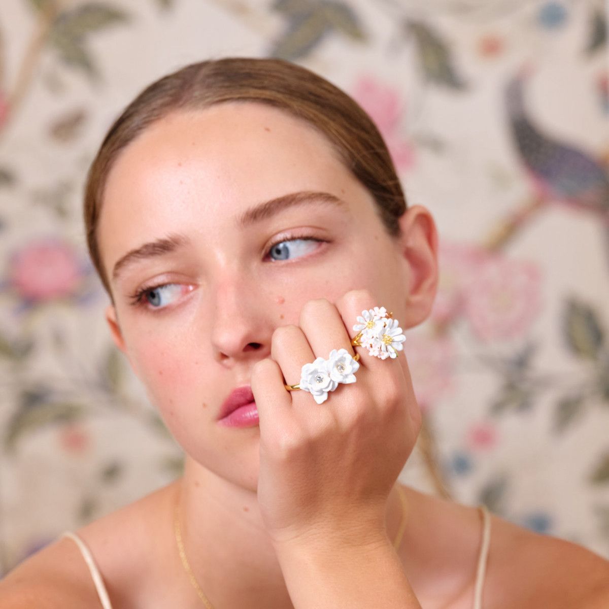 Bague Ajustable Deux Doigts Fleurs S Blanc Les Nereides Femme