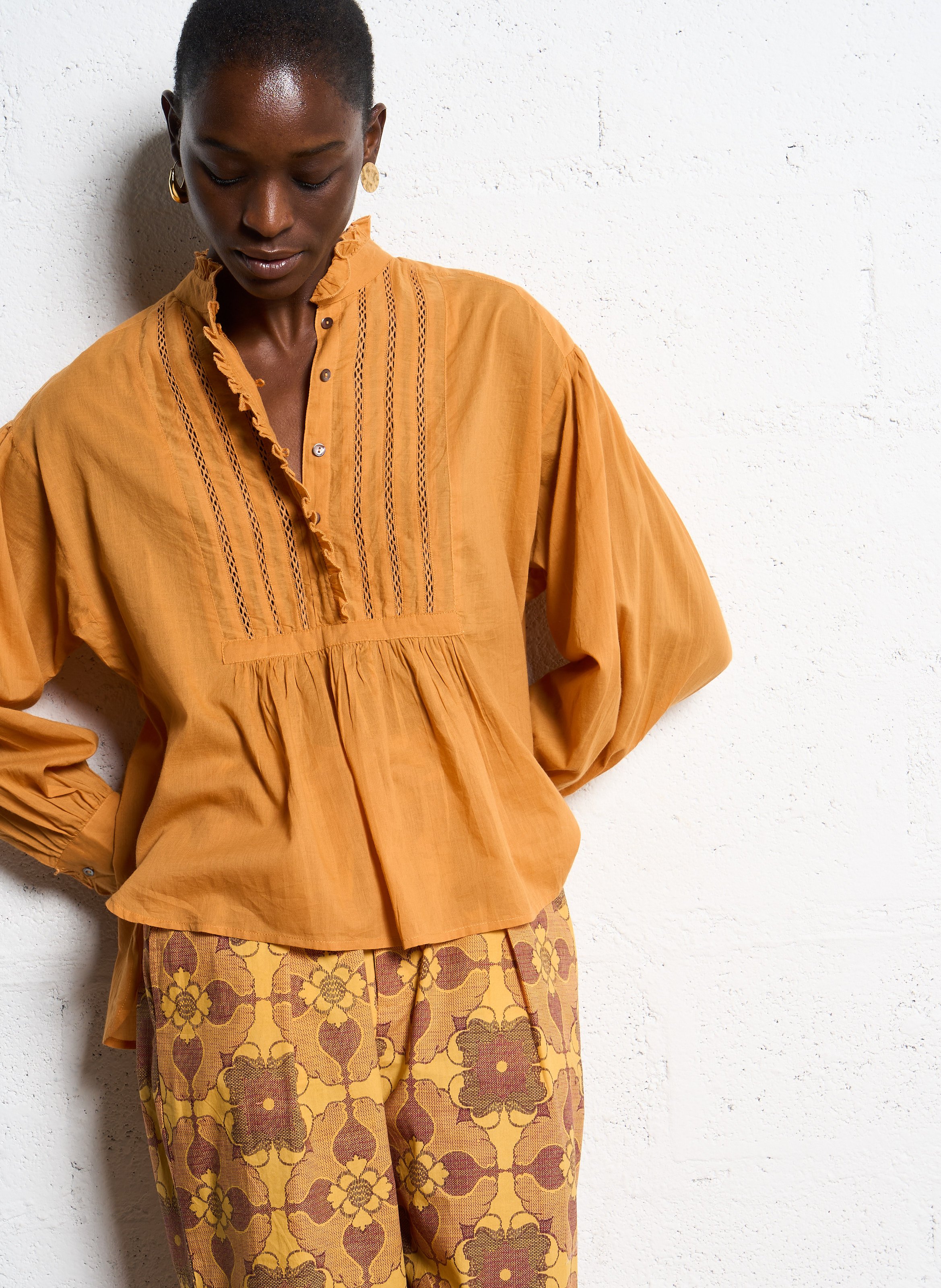 Baumwollbluse mit Stehkragen ANTIK BATIK Braun