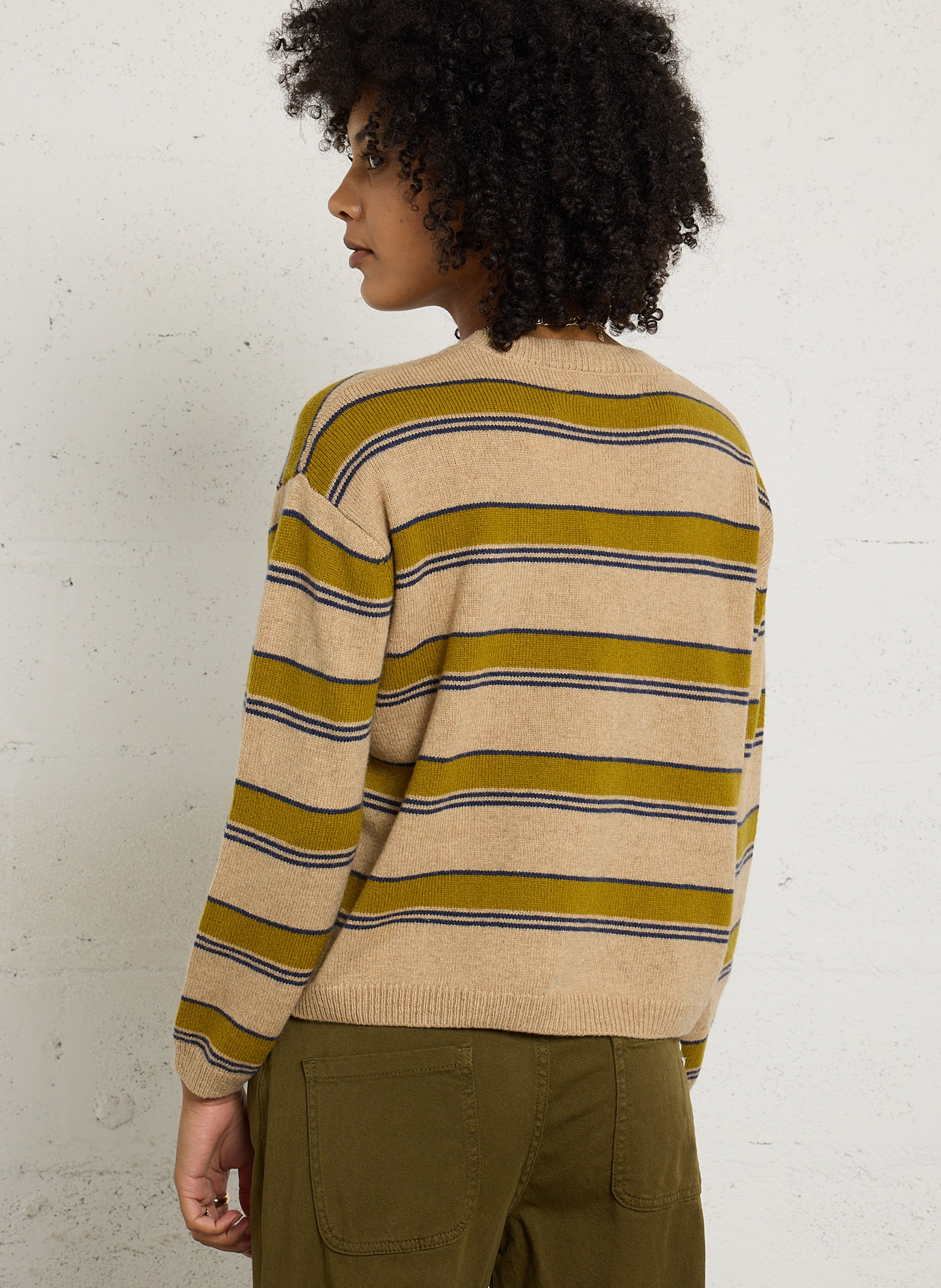 Oversize Rundhalsausschnitt-Pullover aus gestreifter Wollmischung NICE THINGS Beige
