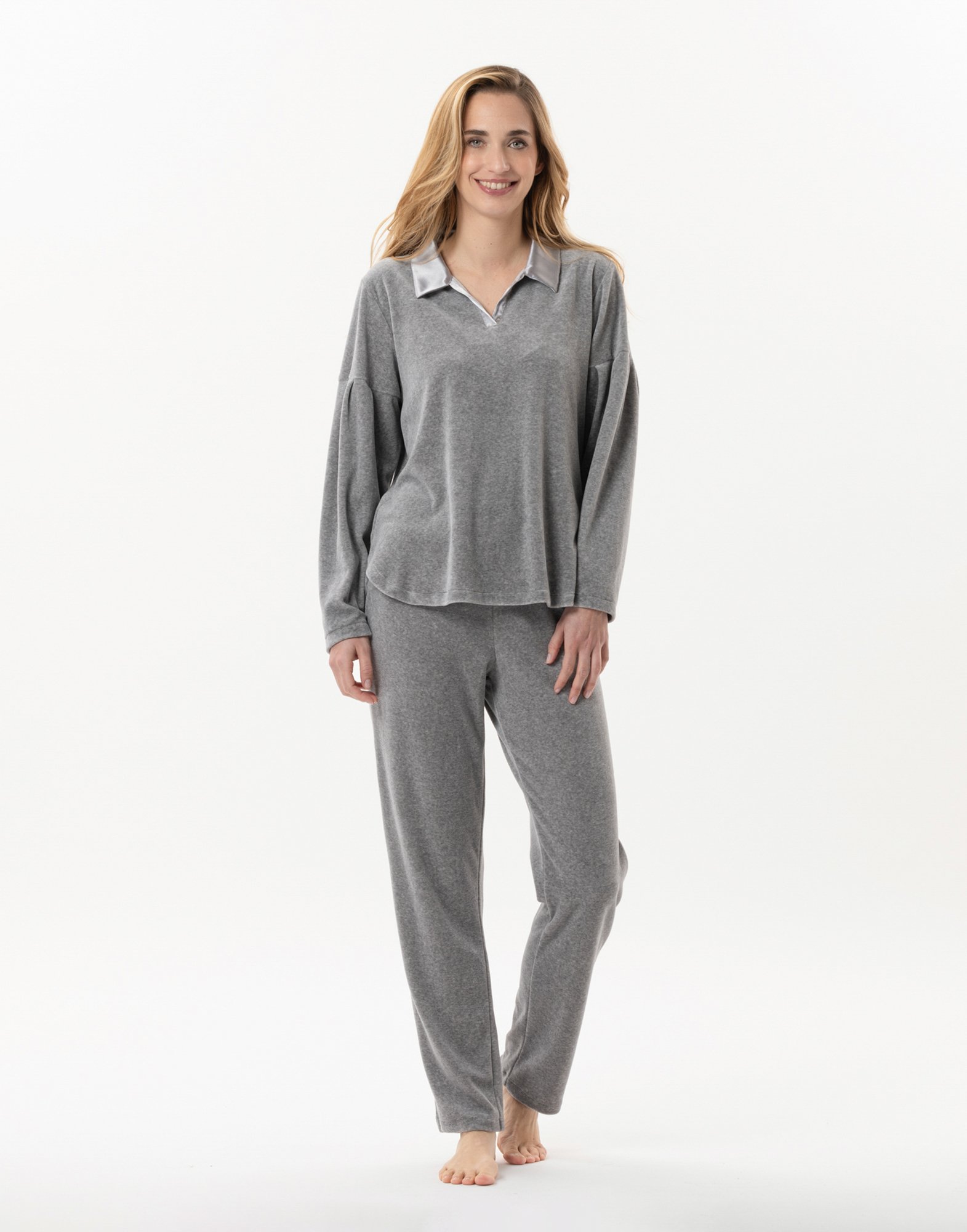 Pyjama en velours Velvet 802 Gris Le chat Femme Place des