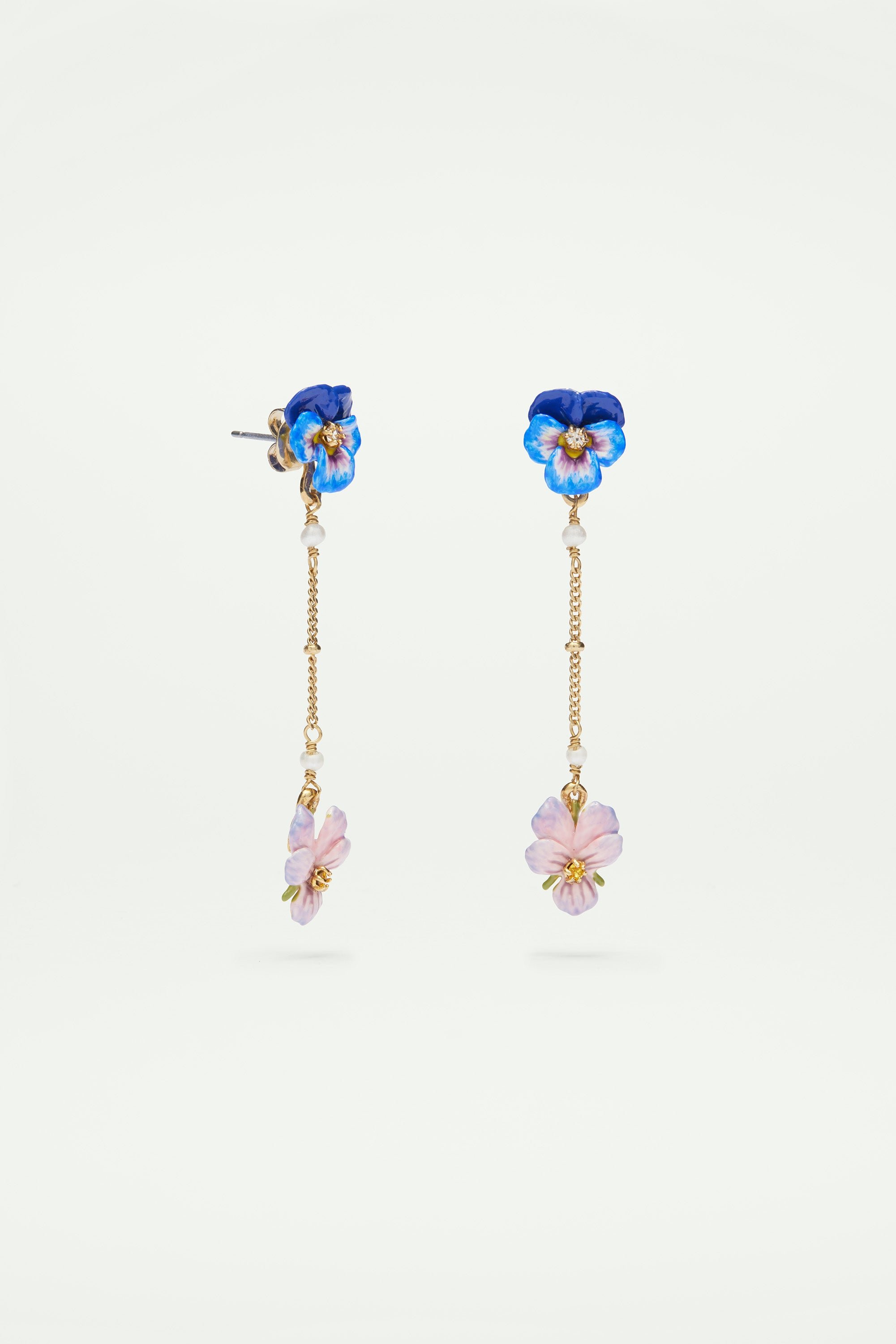 Dangling stud earrings with pearl and blue pansy LES NEREIDES Multicolored