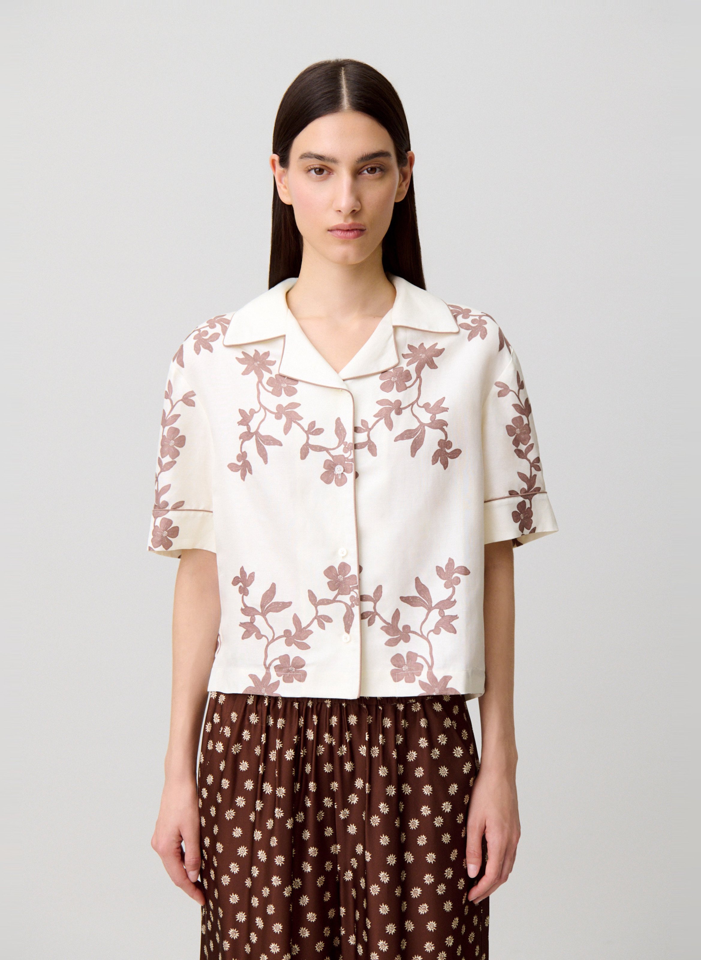<p>Camisa recta con cuello de sastre estampado</p> CLAUDIE PIERLOT Multicolor