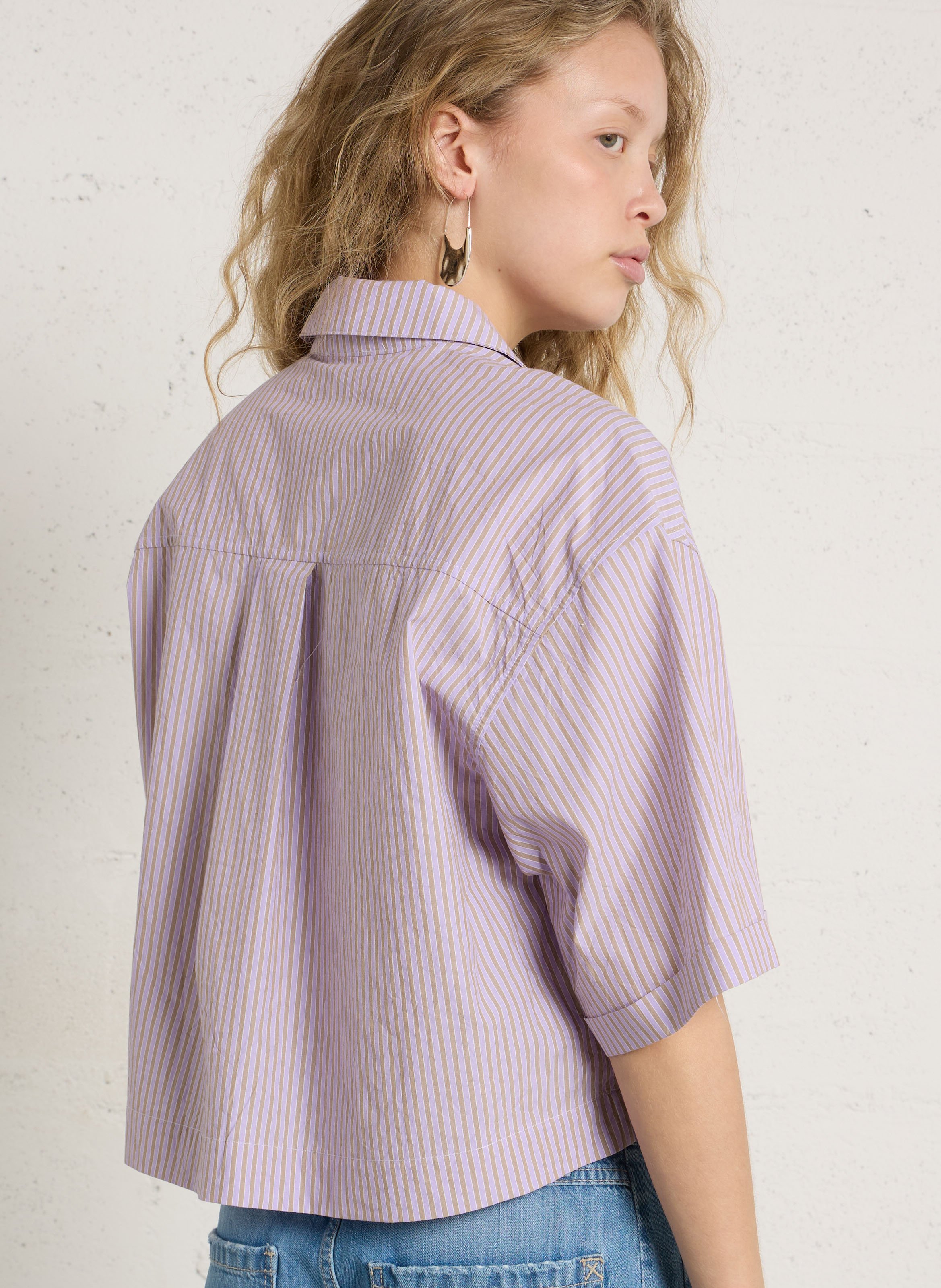 Chemise crop ample col tailleur rayée en coton THE KORNER Violet