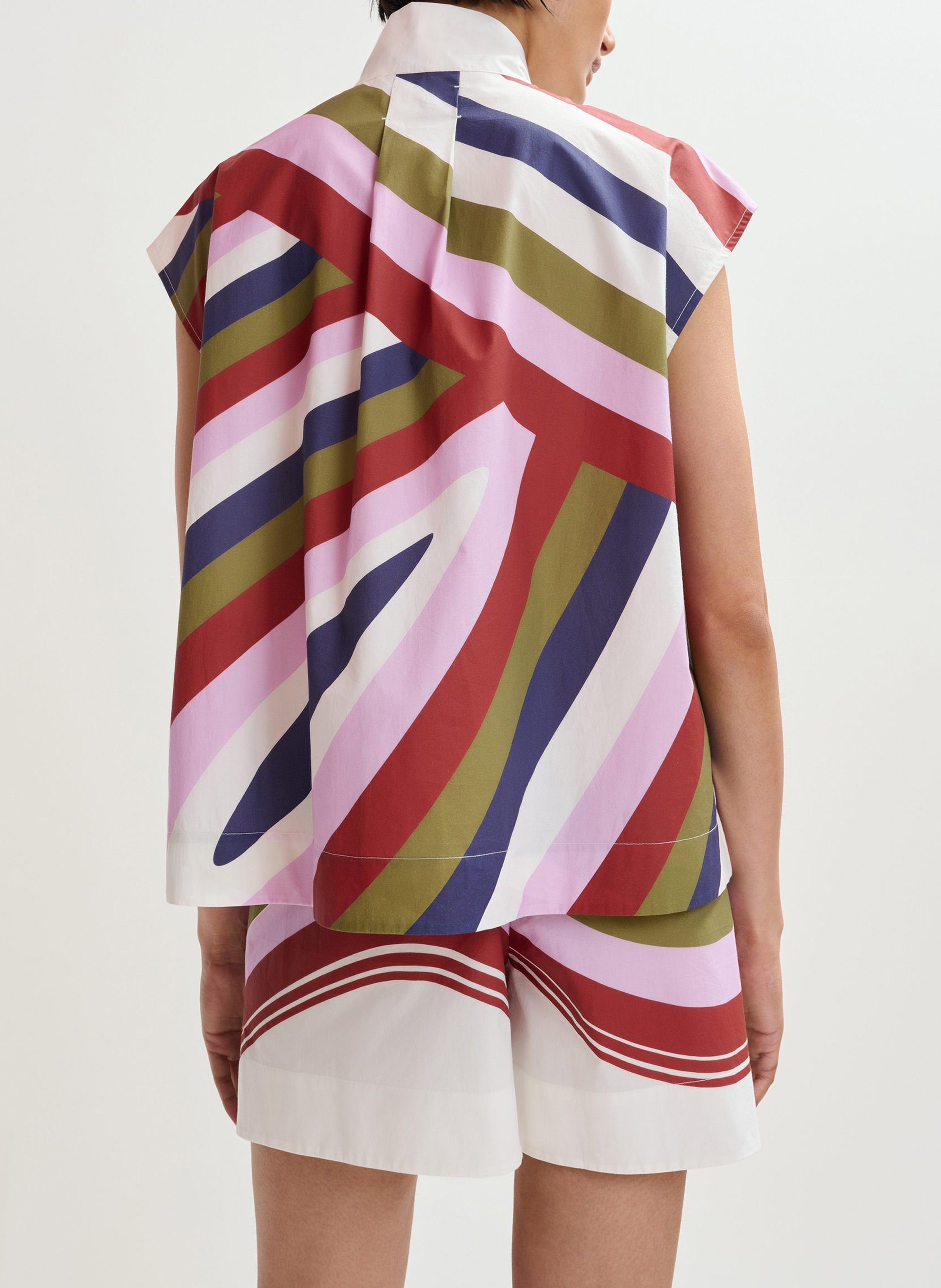 Kurzarm Grafik-Top ESSENTIEL ANTWERP Weiss