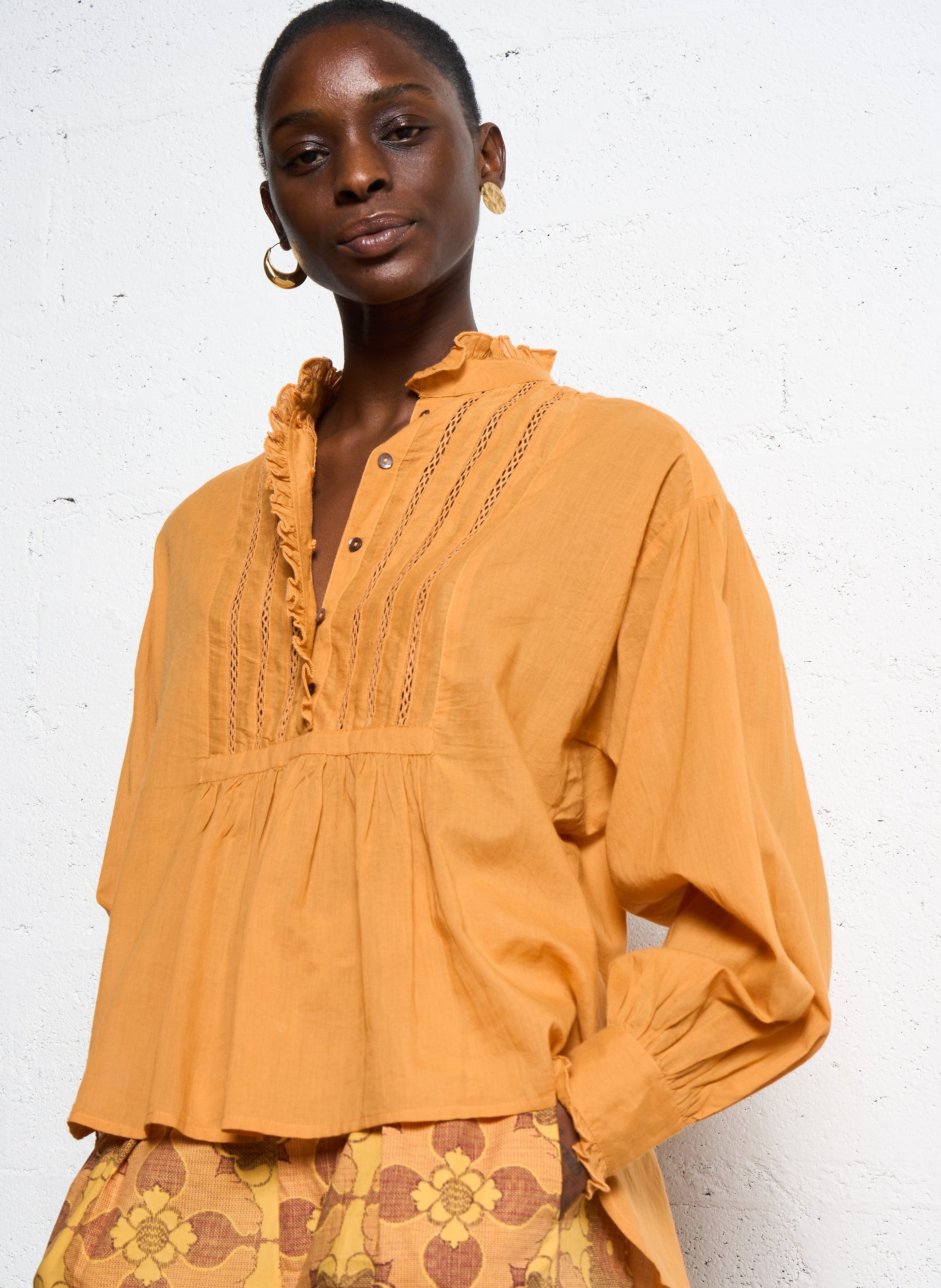 Baumwollbluse mit Stehkragen ANTIK BATIK Braun