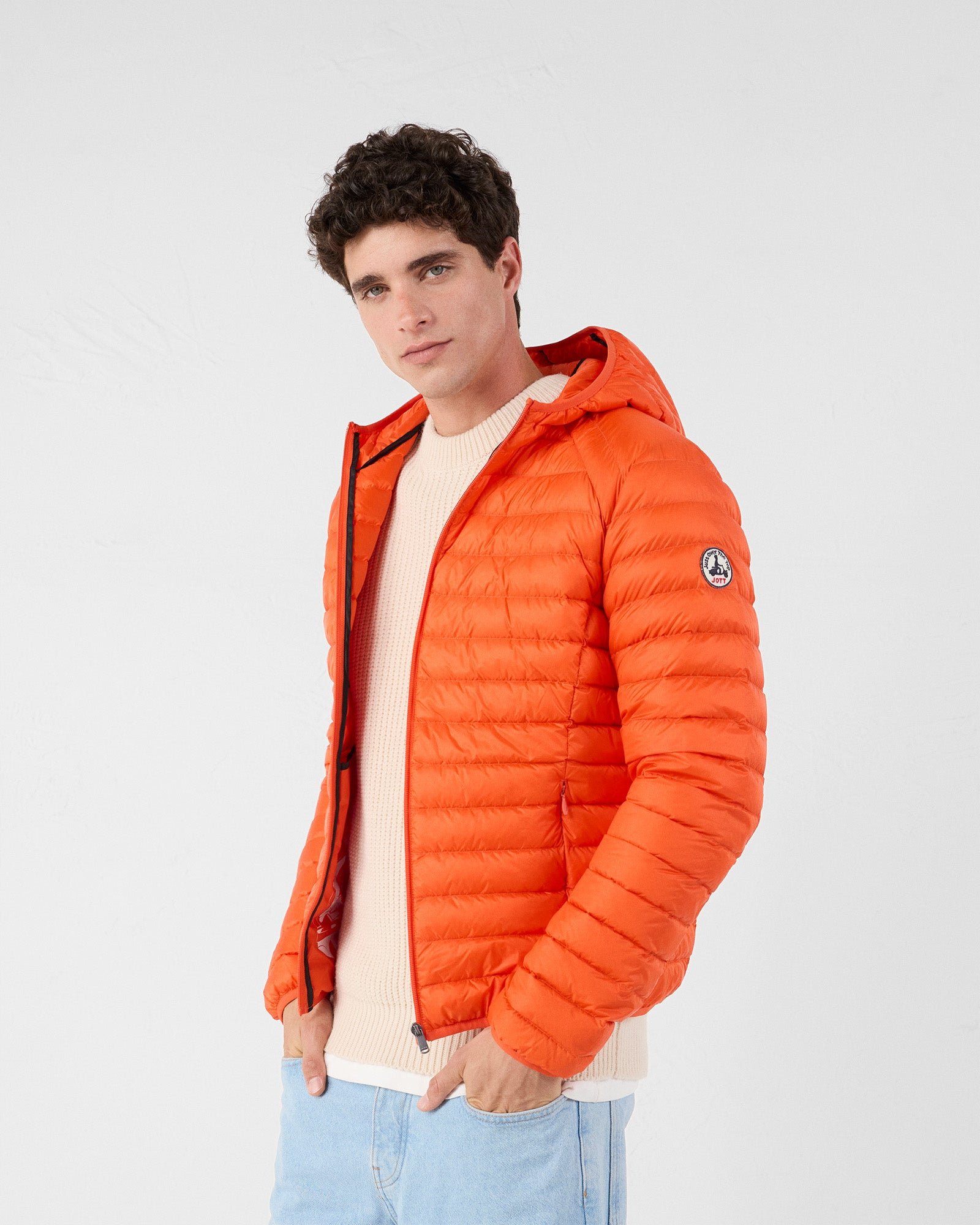 Lightweight hooded puffer jacket nico JOTT Red