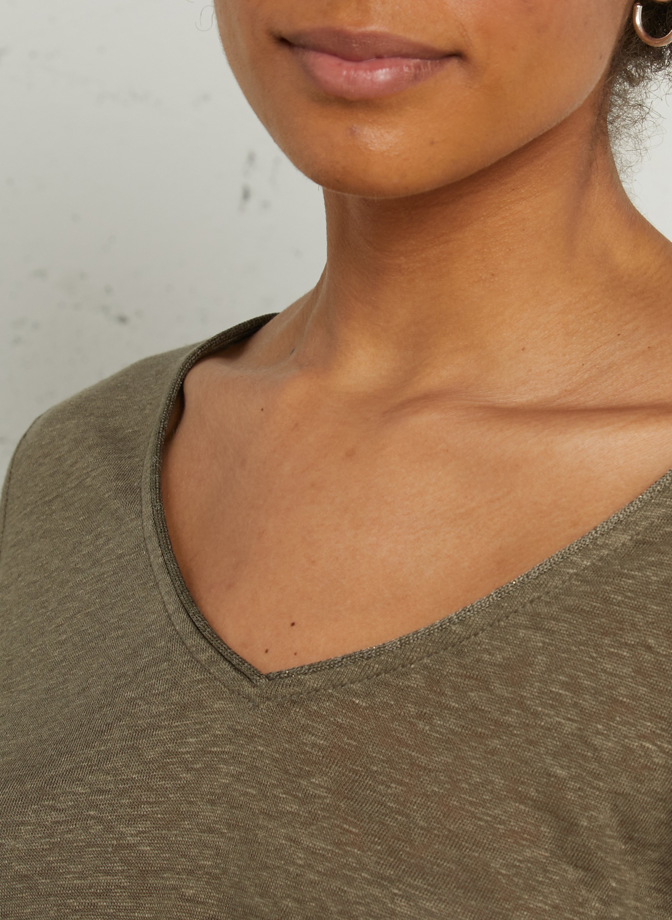 Tee-shirt col V chiné en lin  SUD EXPRESS Vert