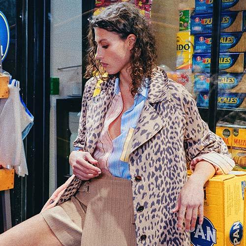 Quels accessoires complètent parfaitement une blouse fluide ?