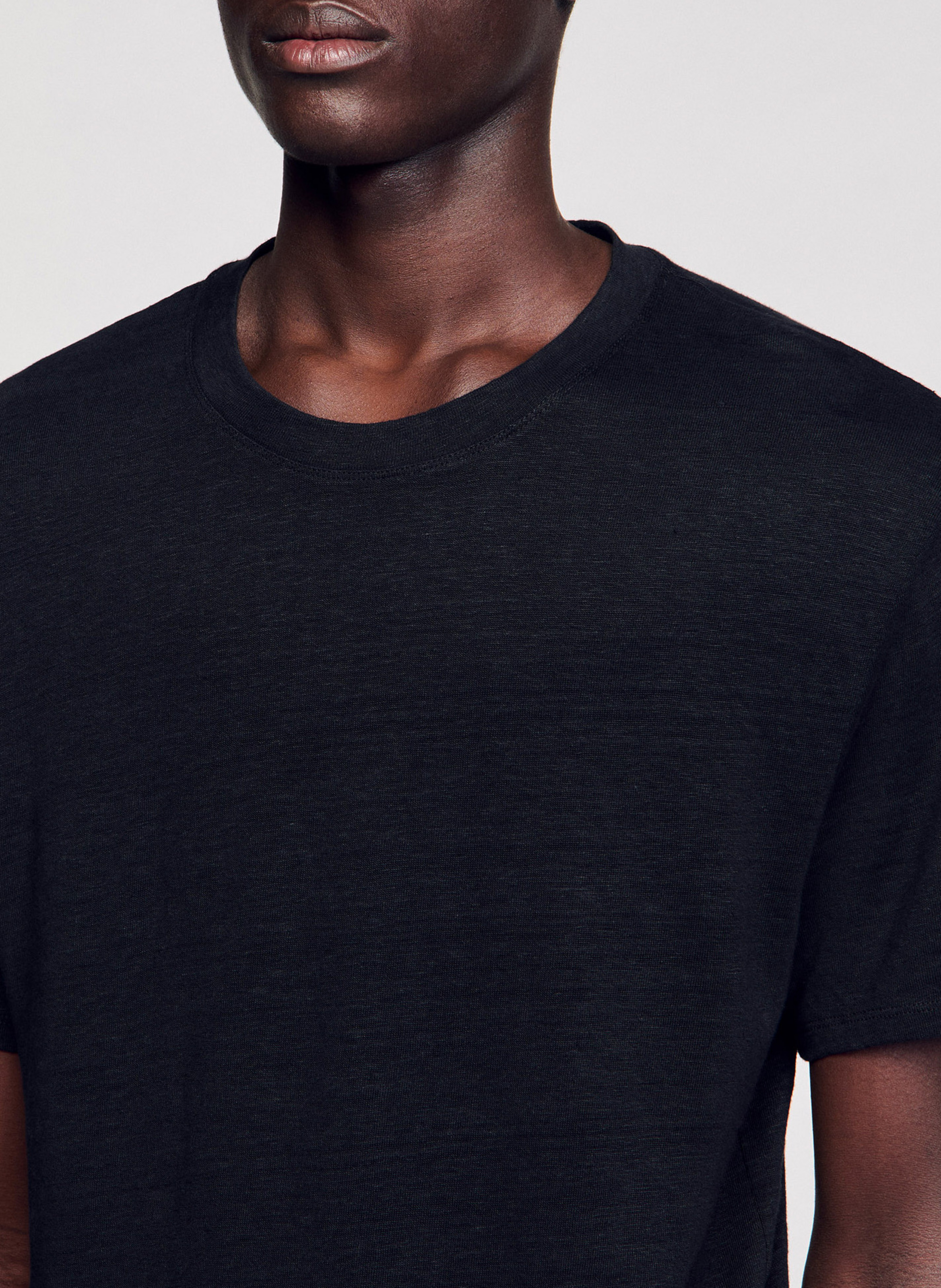 Regular-fit, linnen T-shirt met ronde hals SANDRO Zwart