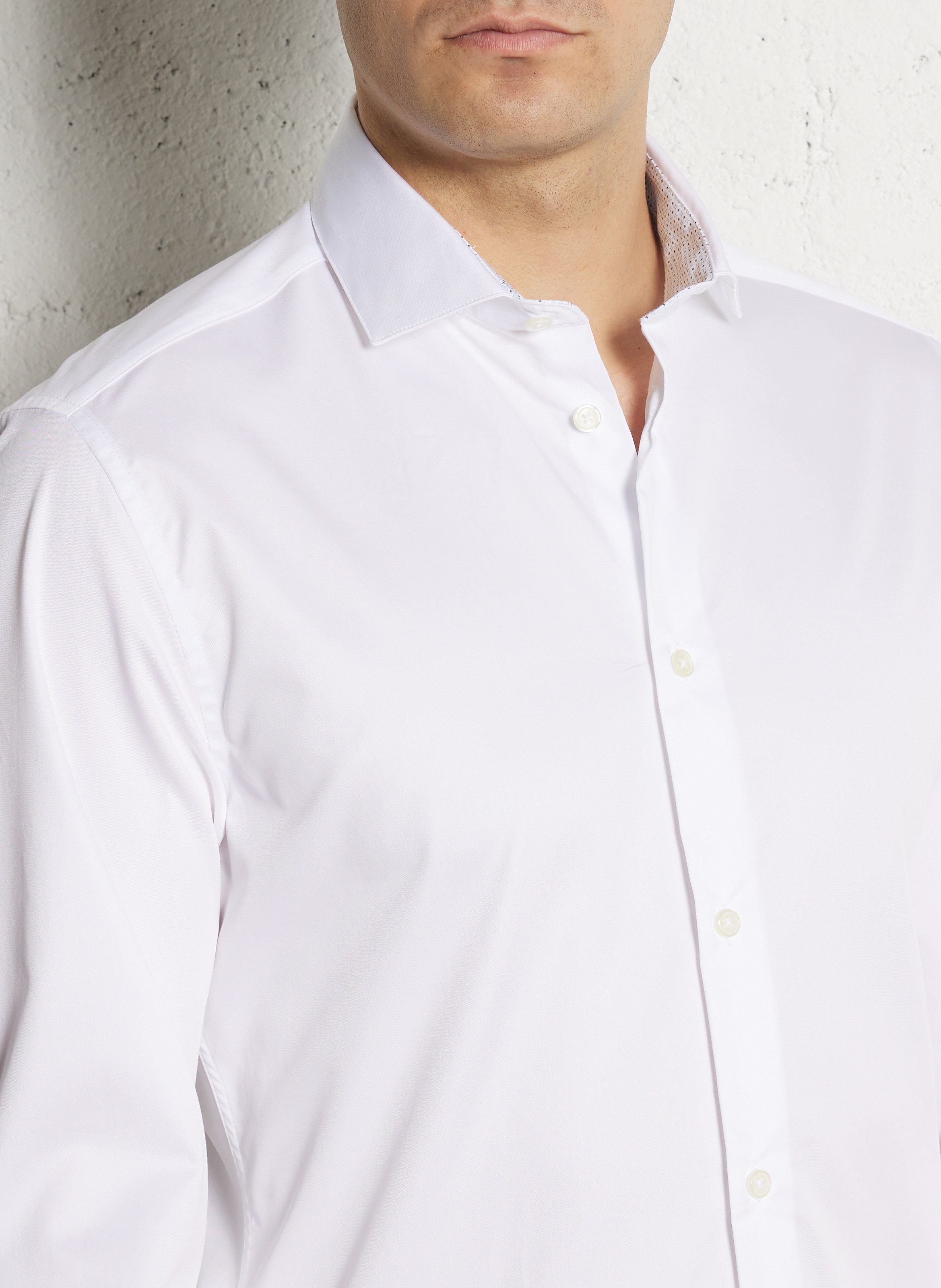 Slim-fit cotton shirt with classic collar AU PRINTEMPS PARIS White