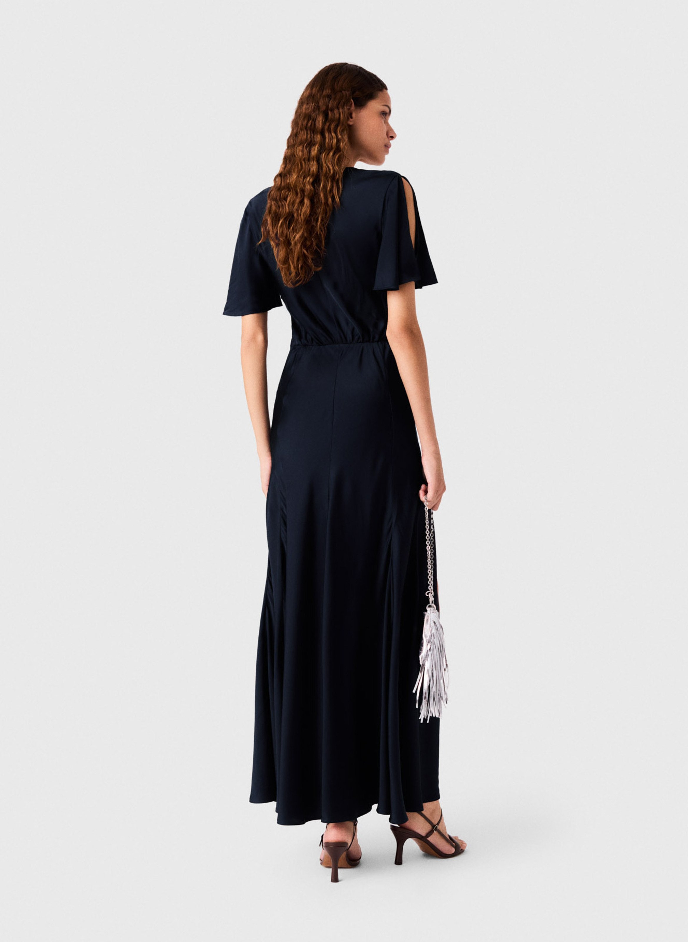 Lange gedrapeerde jurk met satijneffect MAJE Blauw