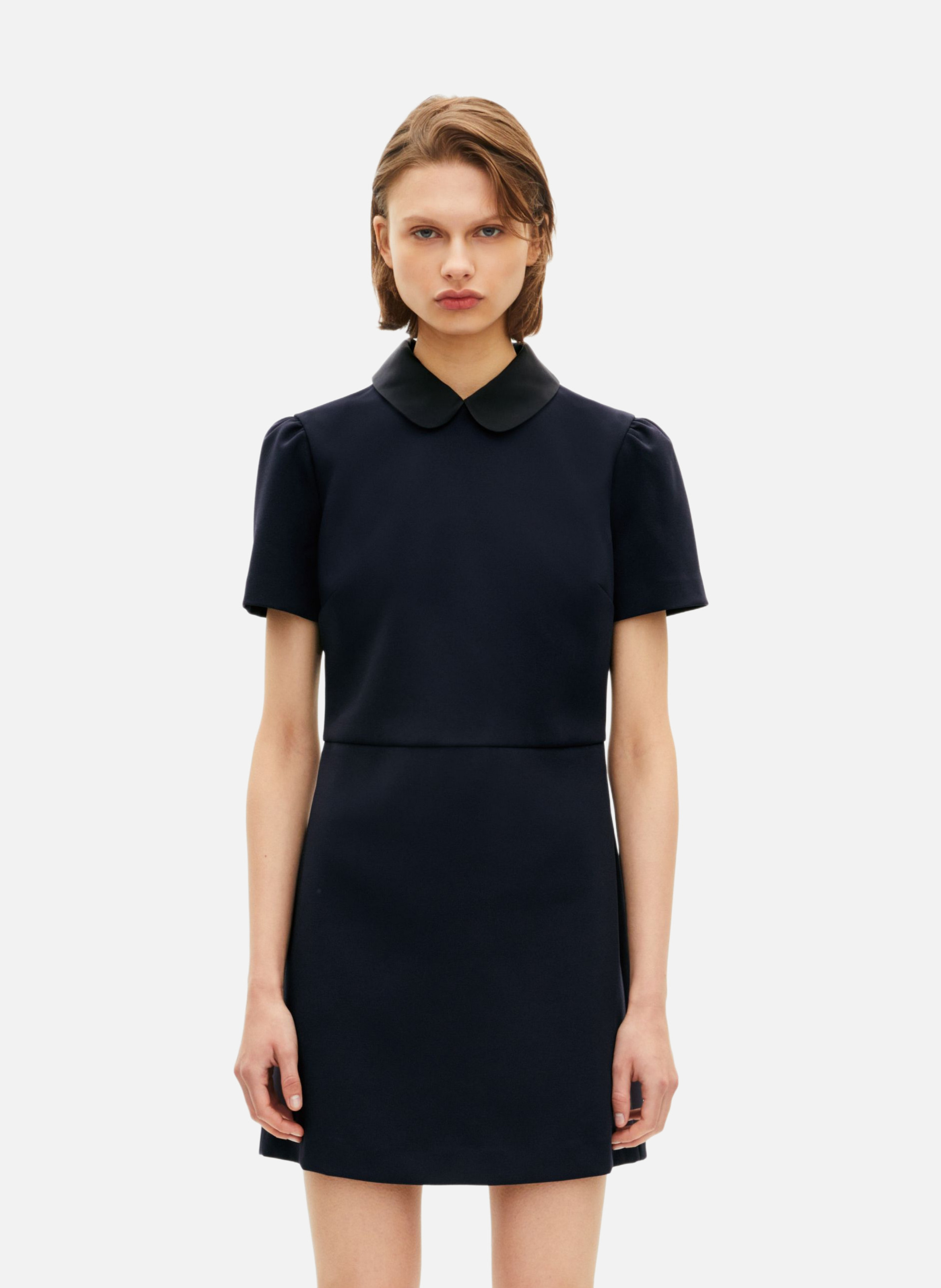 Robe courte col claudine en satin THE KOOPLES