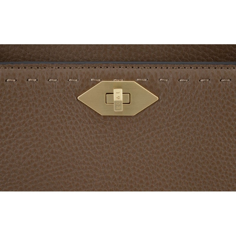 Handbag in calfskin Brown