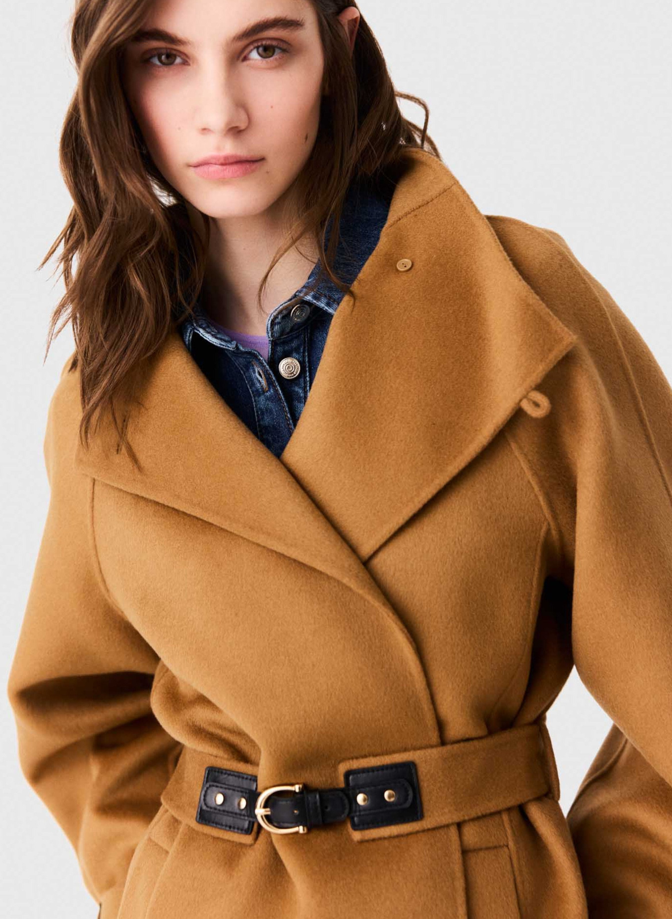 Manteau cintré en laine mélangée MAJE Beige