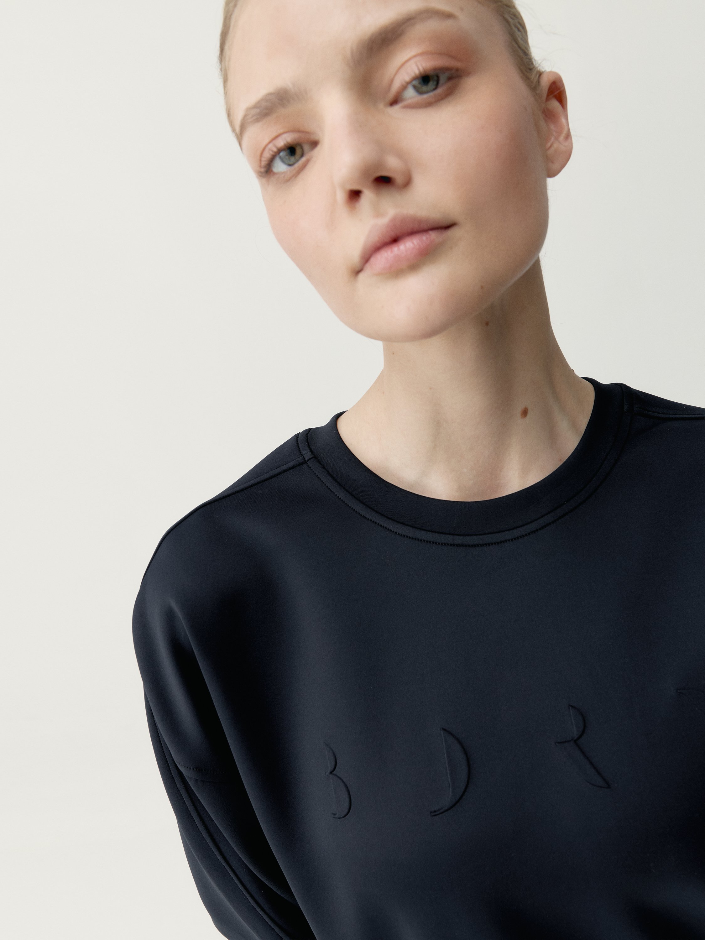 Soft-touch flora sweatshirt BORN Black