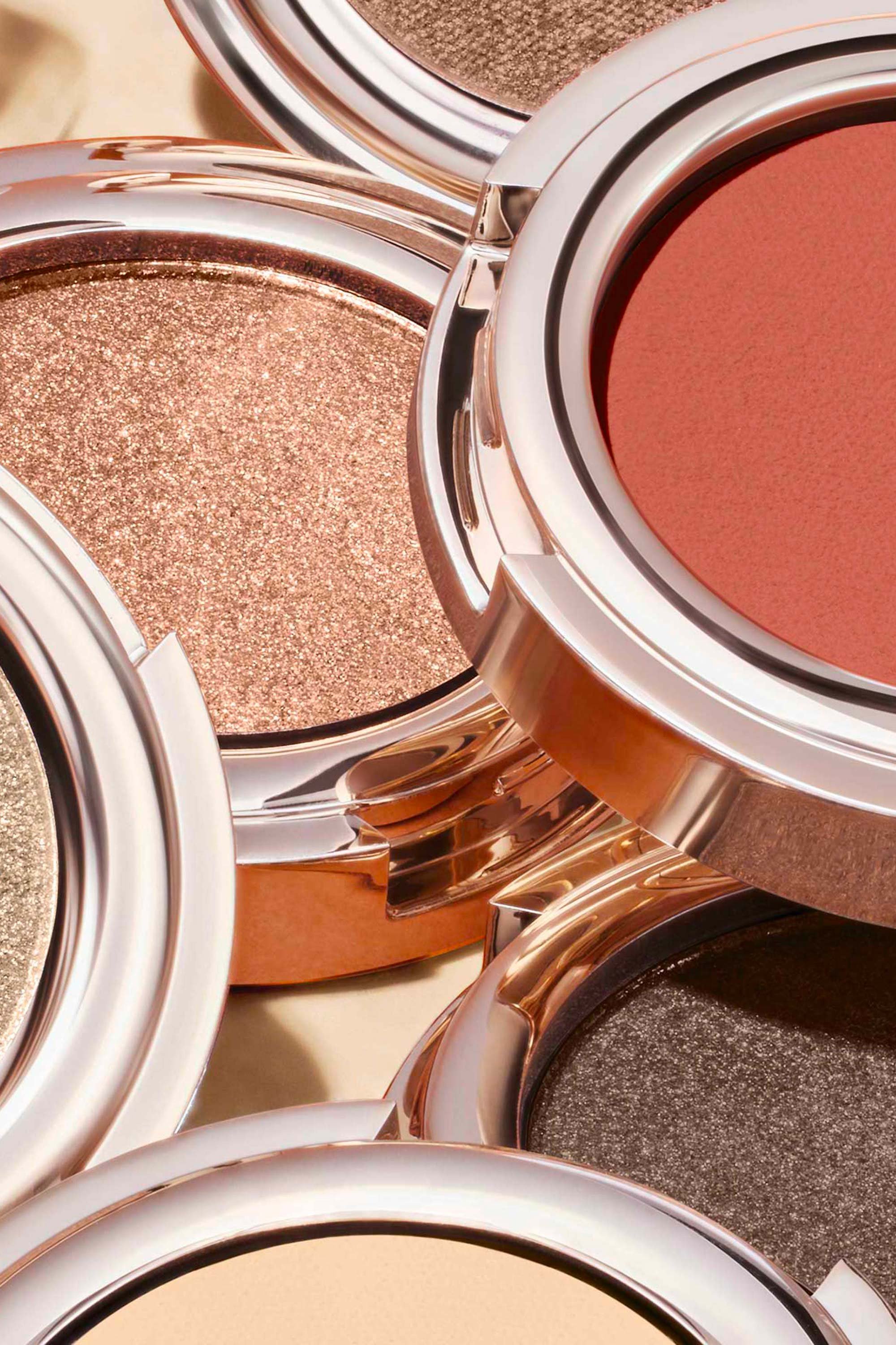 03 Pearly Gold Ombre Skin Intense Colour Powder Eye Shadows