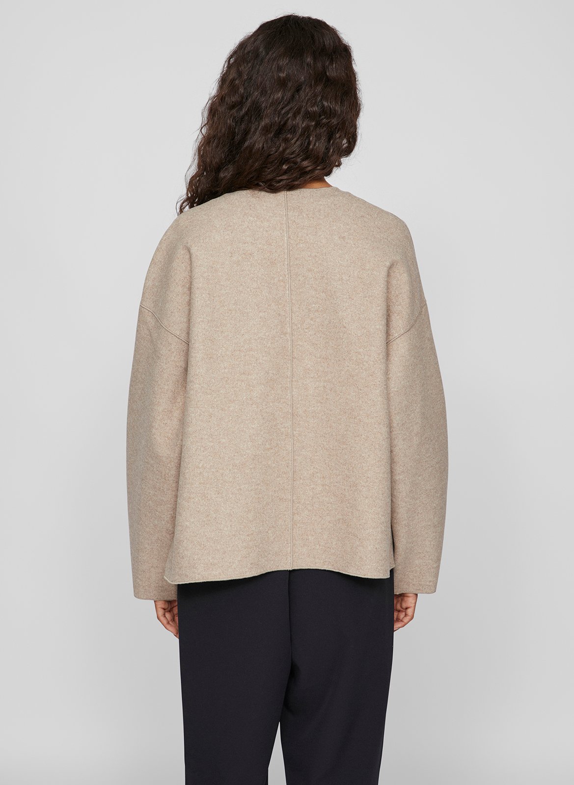 Light loose-fitting v-neck jacket VILA Beige