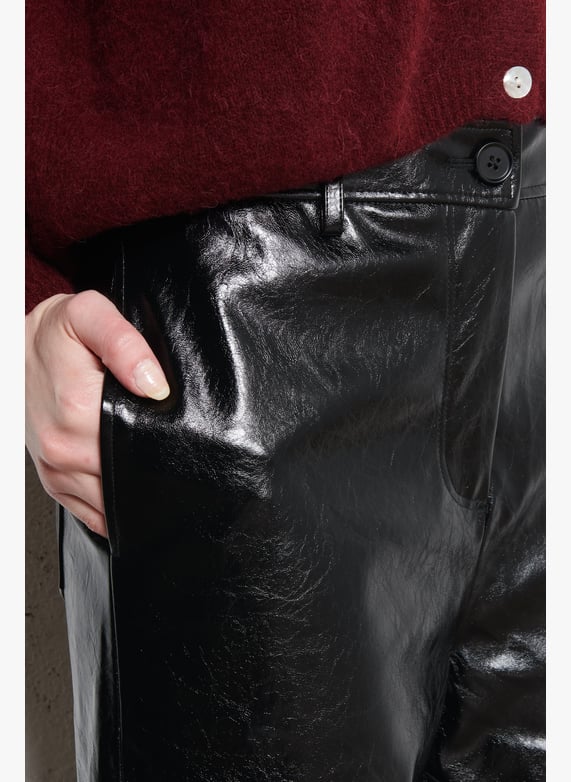 Wijde broek van imitatieleer | Zwart by BERENICE Wijde broek van imitatieleer Zwart
