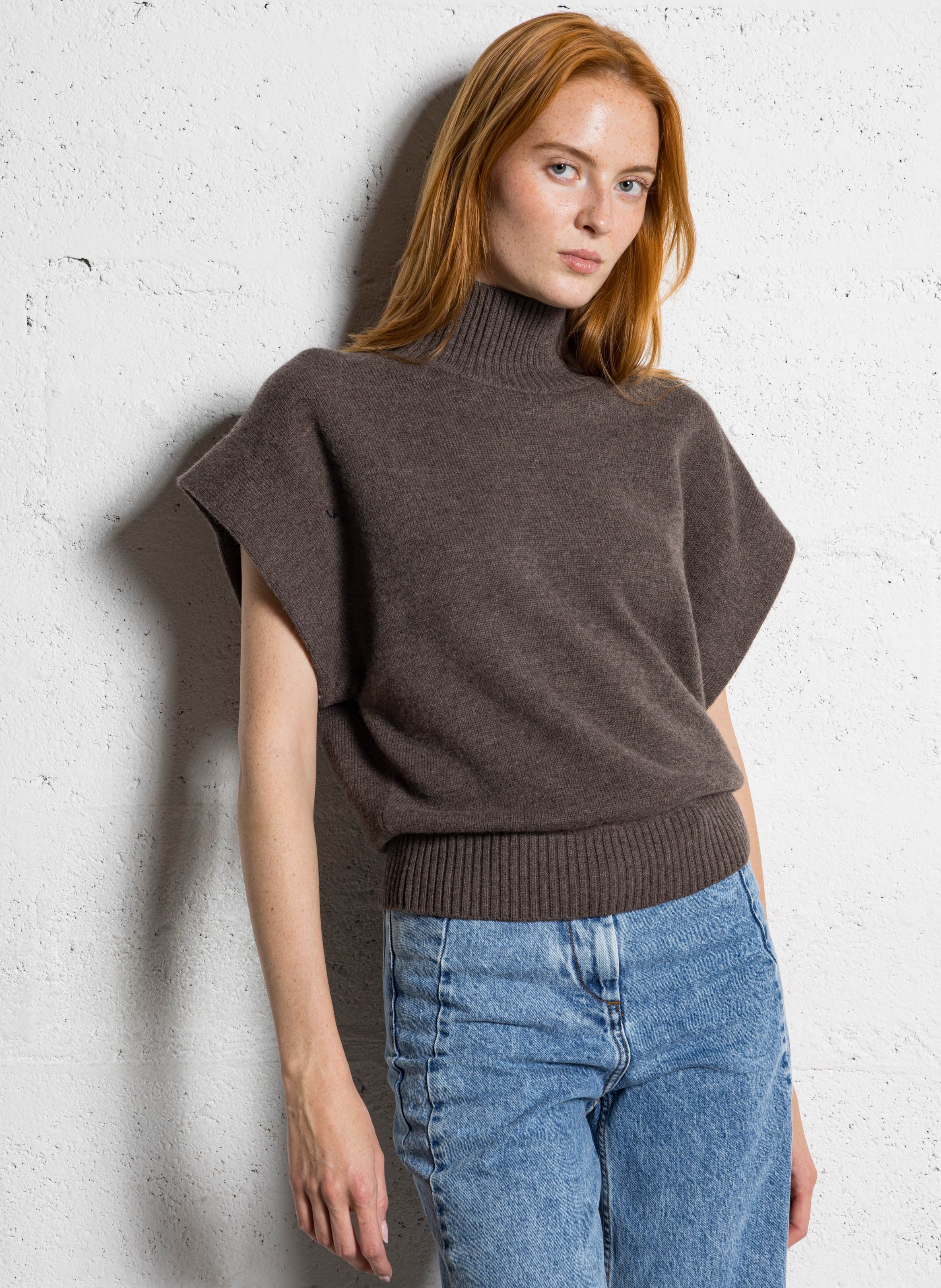 Pull oversize col montant en laine MARGAUX LONNBERG Marron