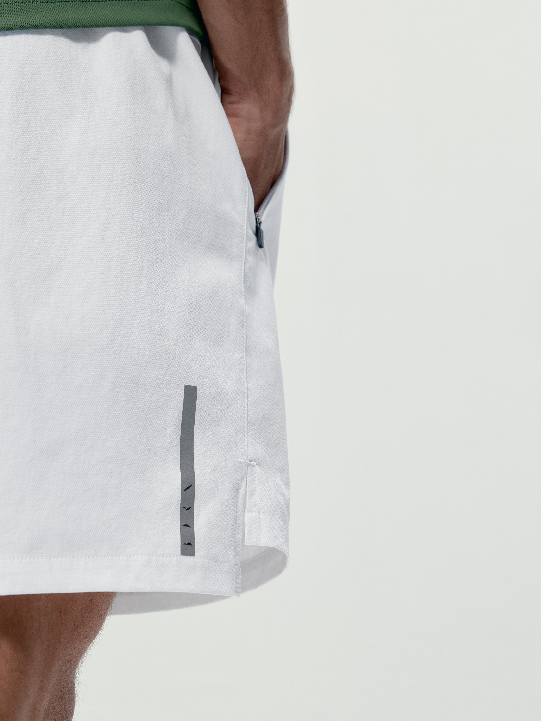 Short men's sports training running NATRON 2.0 White